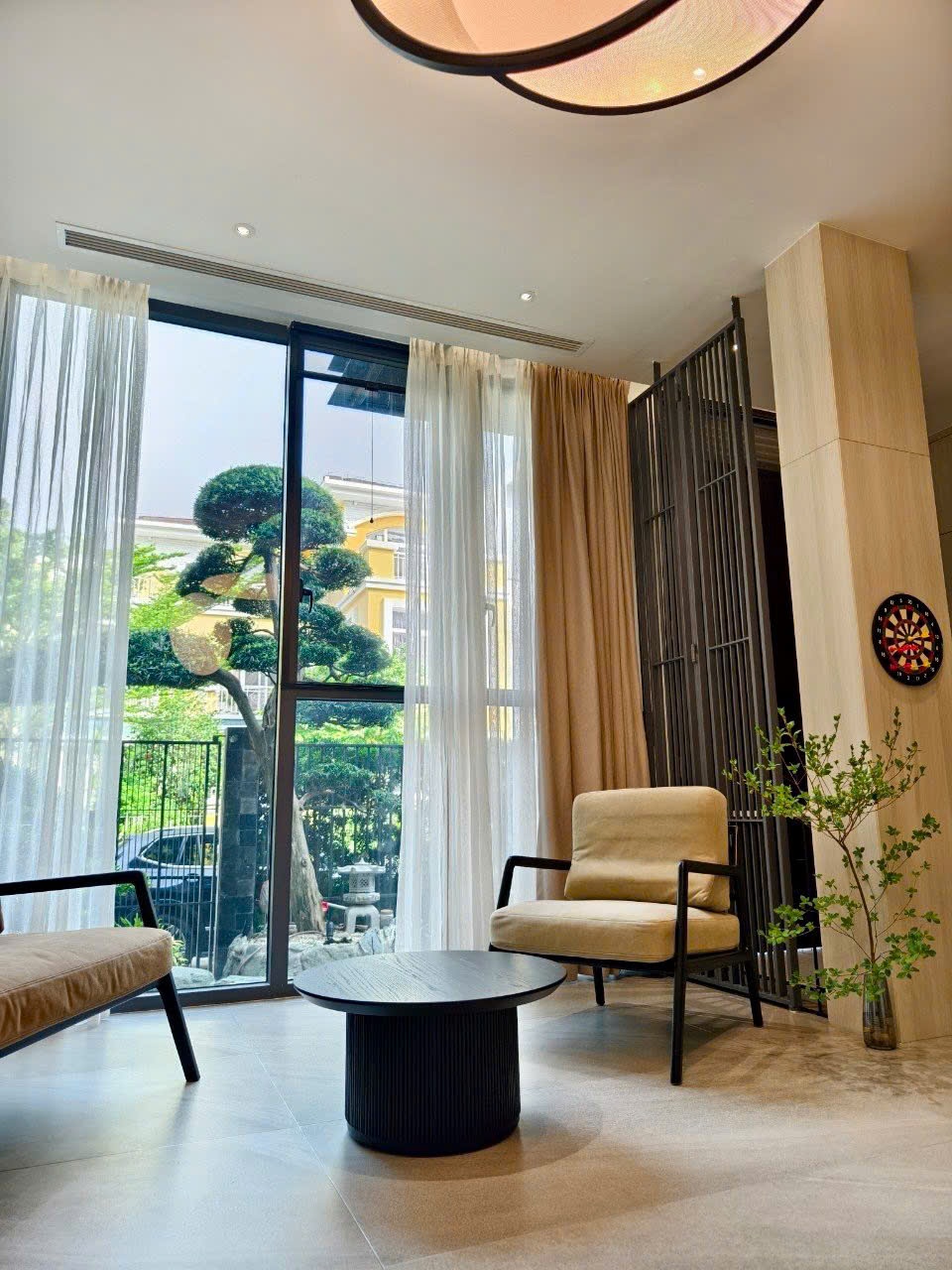 Bán biệt thự vườn Mỹ Thái, Phú Mỹ Hưng, Quận 7 nhà mới hiện đại có 4 phòng ngủ 10