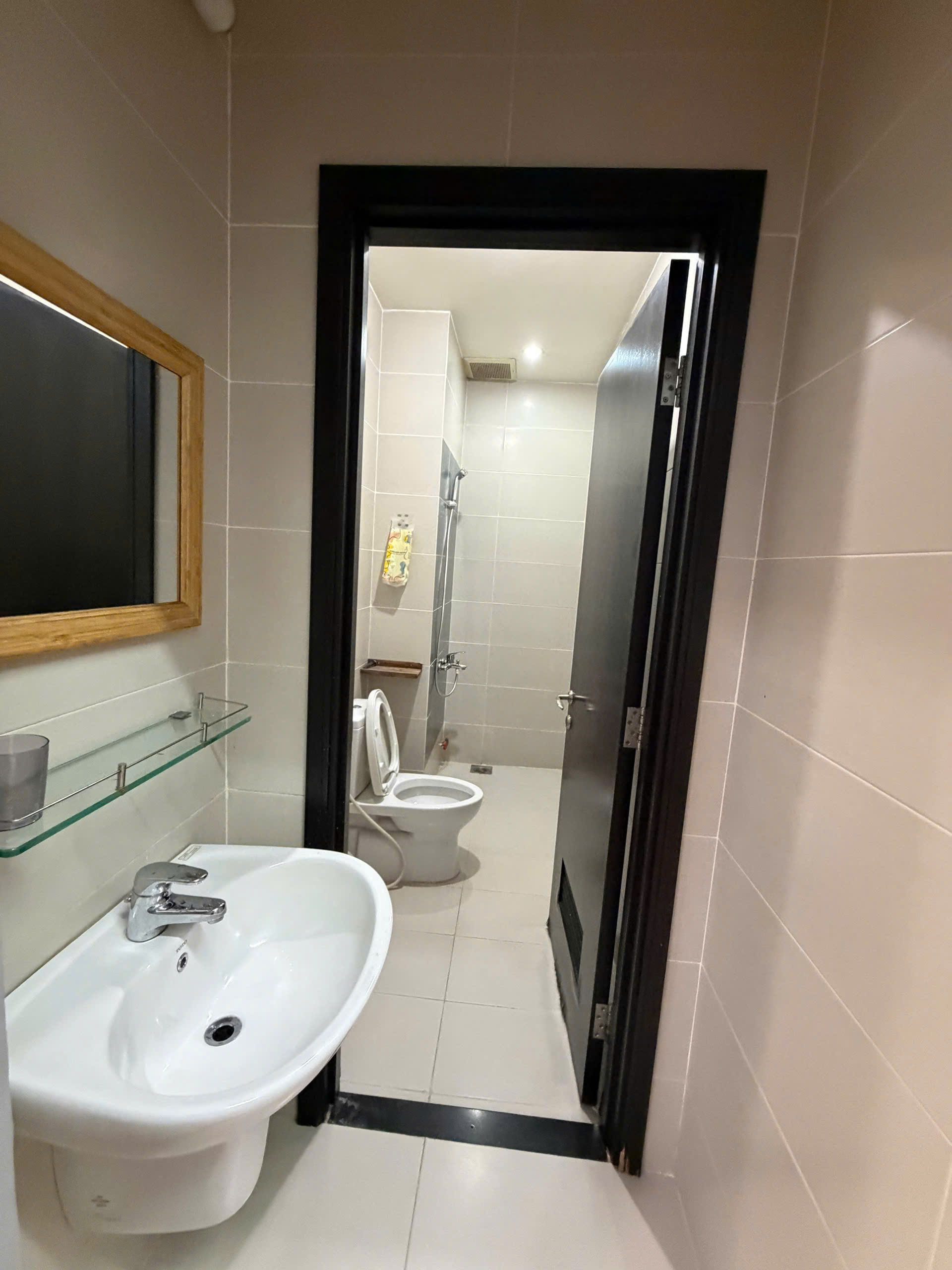 Nam Thong 2 Phu My Hung villa for rent built 3 floors with 5 bedrooms with room on the ground floor – 144m2 7