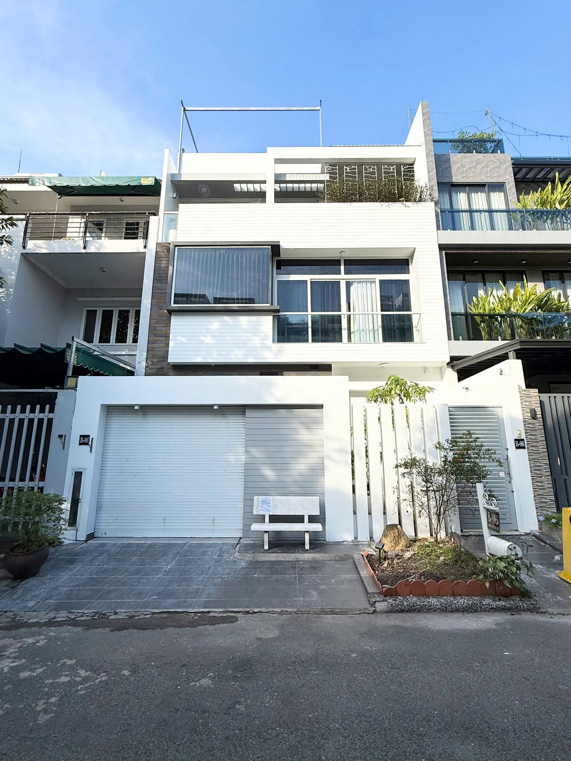 Nam Thong 2 Phu My Hung villa for sale built 4 floors with 3 bedrooms with elevator – 144m2 15