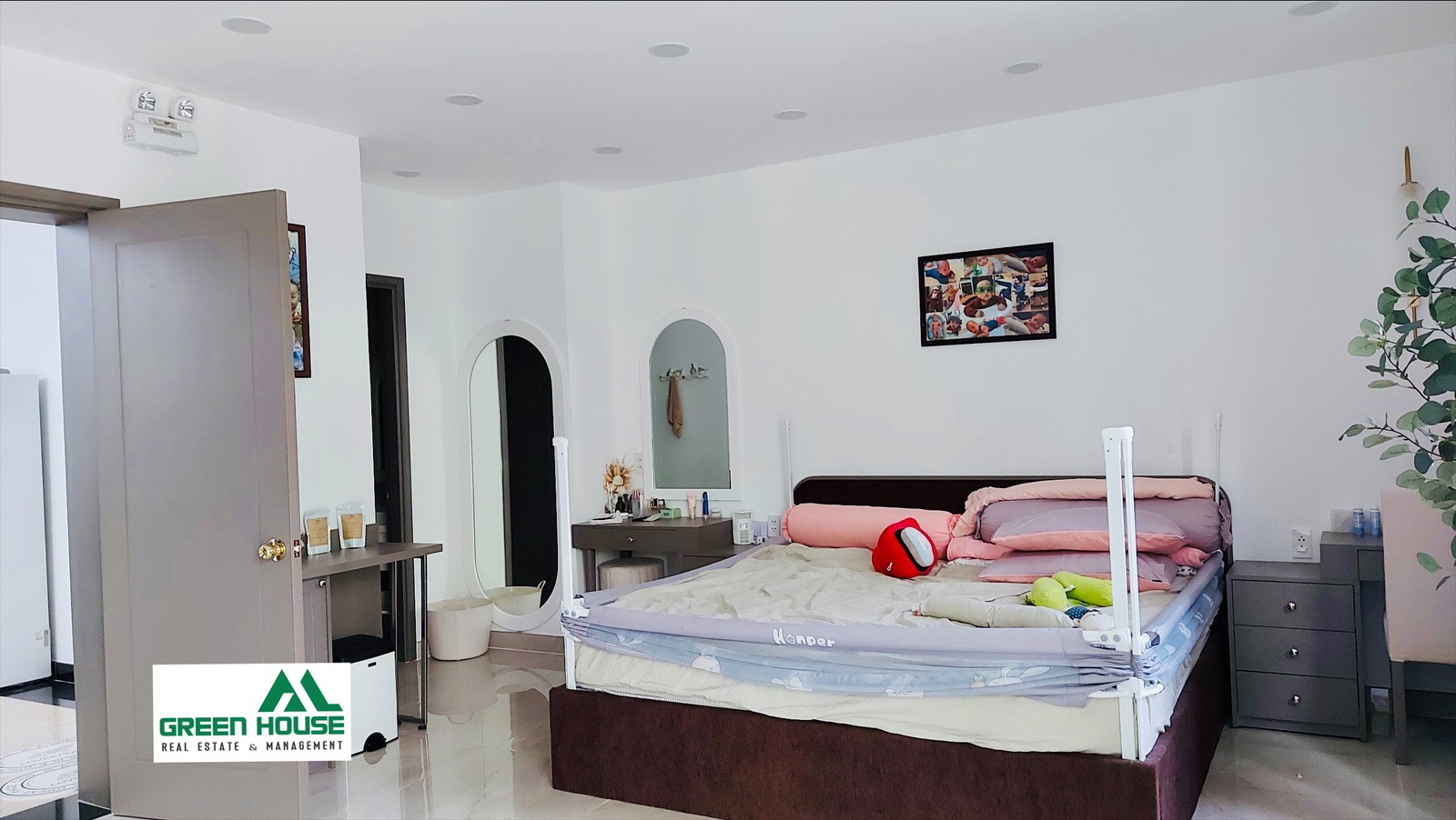 Cần Bán Biệt Thự Nam Thông 3 Đường Lớn Phú Mỹ Hưng 5