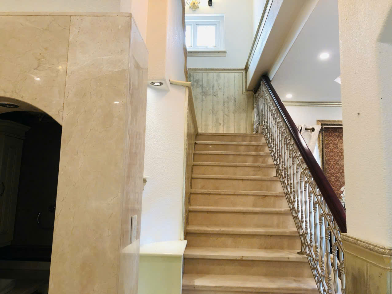 Cho thuê biệt thự Nam Thông 3 Phú Mỹ Hưng Quận 7 xây hầm + trệt + 2 lầu thiết kế 5 phòng ngủ – 252m2 6