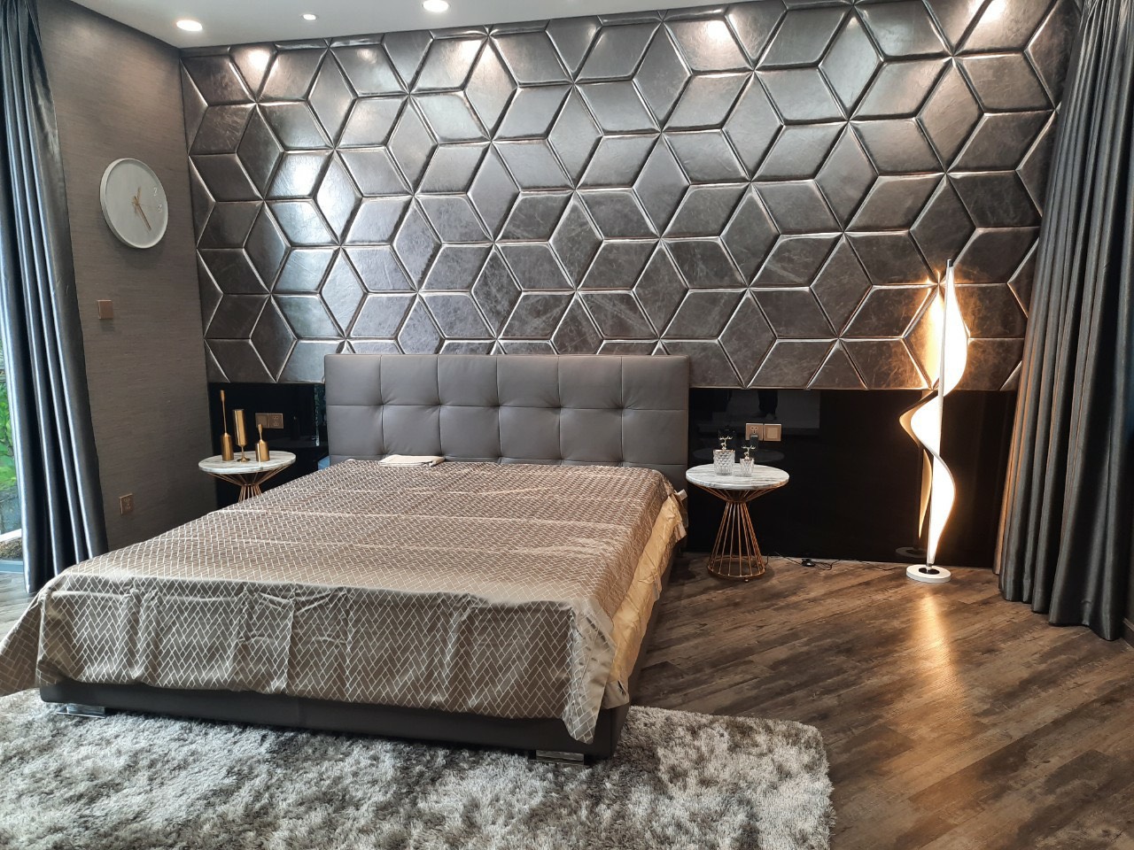 BIỆT THỰ NAM THÔNG PHÚ MỸ HƯNG CẦN BÁN  2