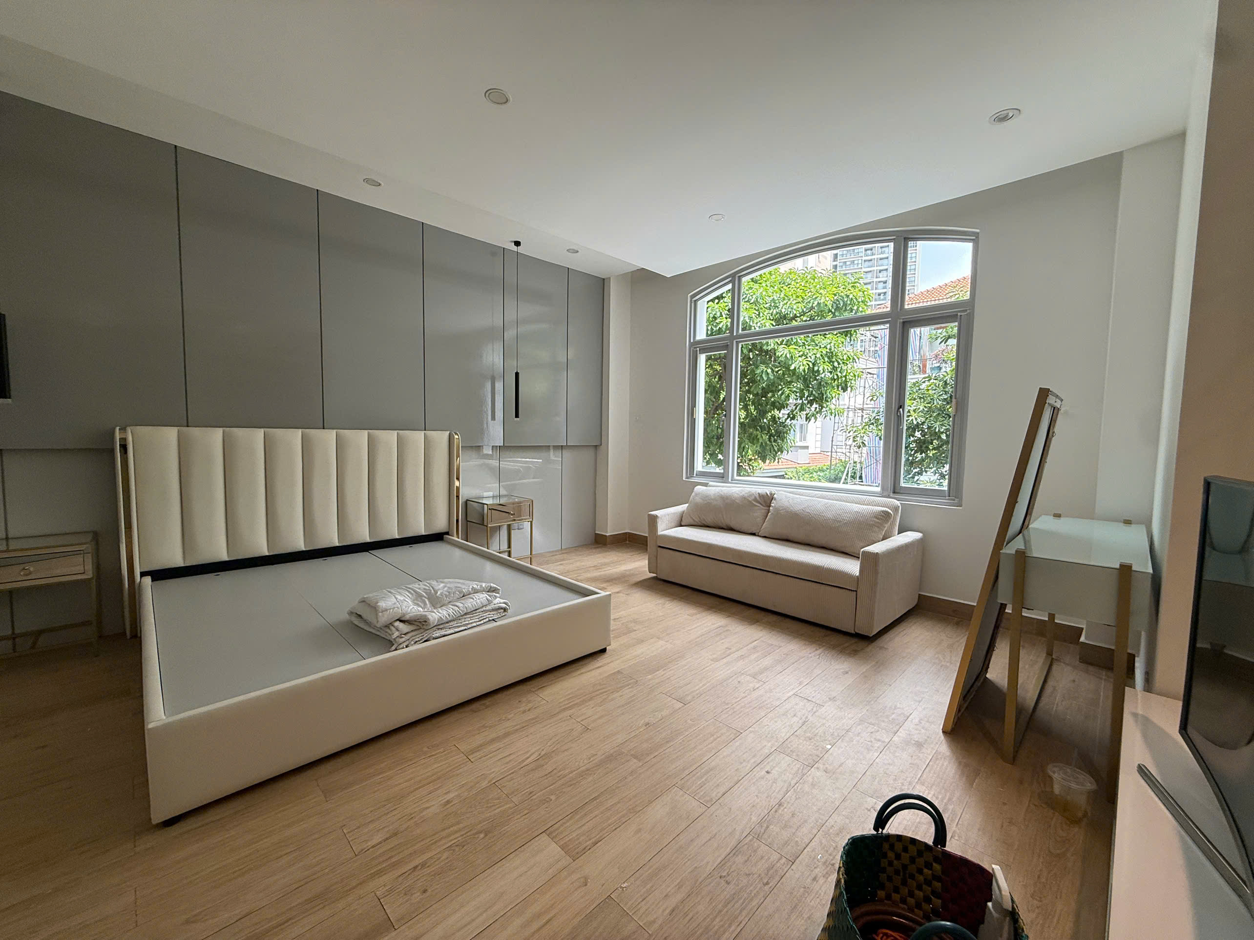 Cho thuê biệt thự Nam Viên Phú Mỹ Hưng, Quận 7 xây 3 tầng có 4 phòng ngủ – 126m2 12