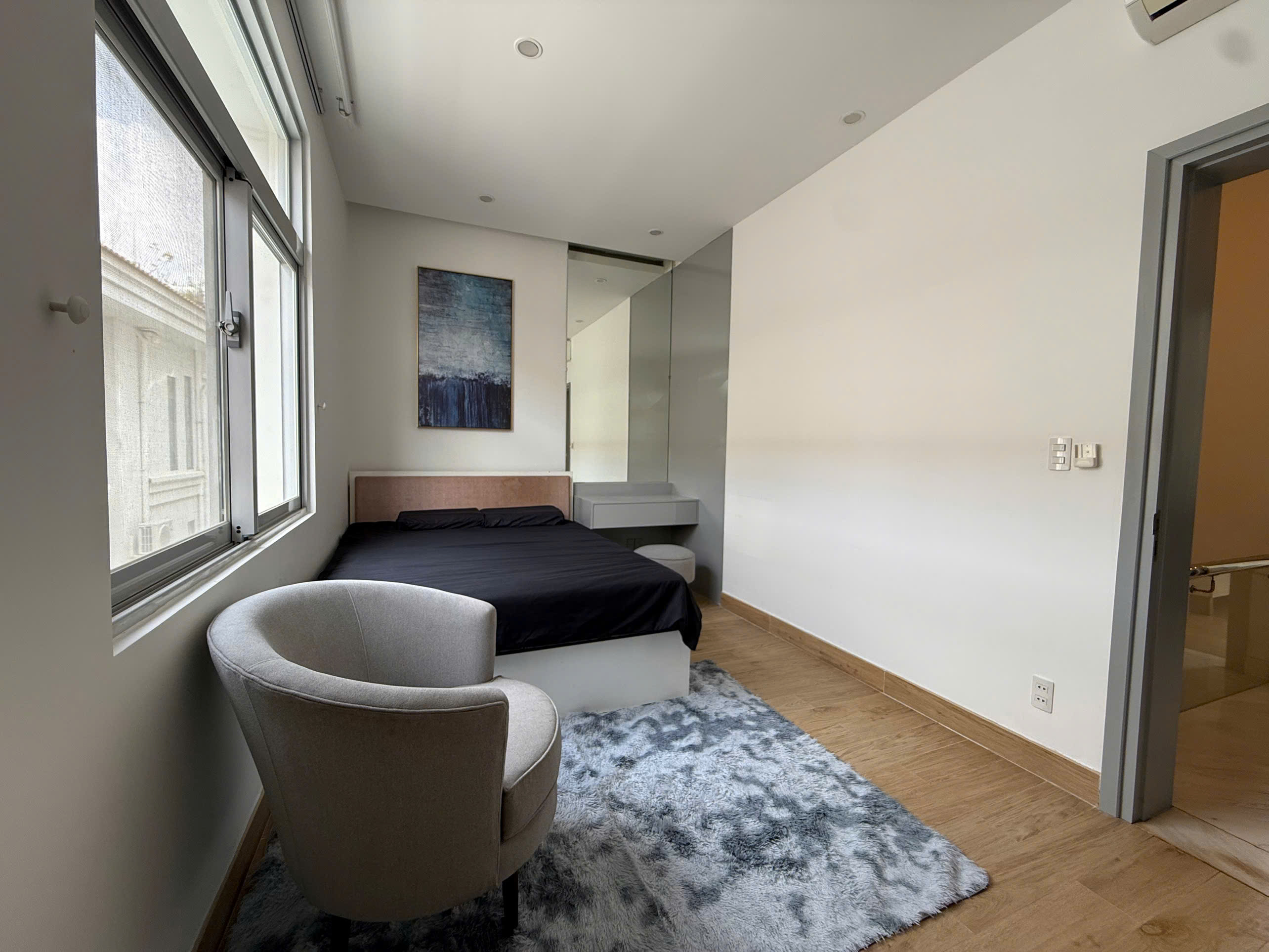 Cho thuê biệt thự Nam Viên Phú Mỹ Hưng, Quận 7 xây 3 tầng có 4 phòng ngủ – 126m2 5