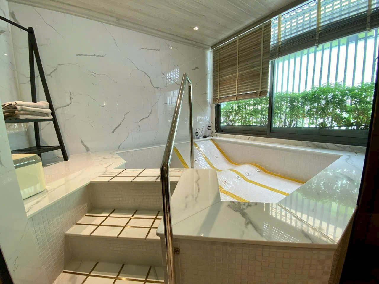 Cho thuê biệt thự Nữ Hoàng đường 25 KDC An Phú Hưng, Quận 7 view sông có 4 phòng ngủ nhà đẹp sang tr 14