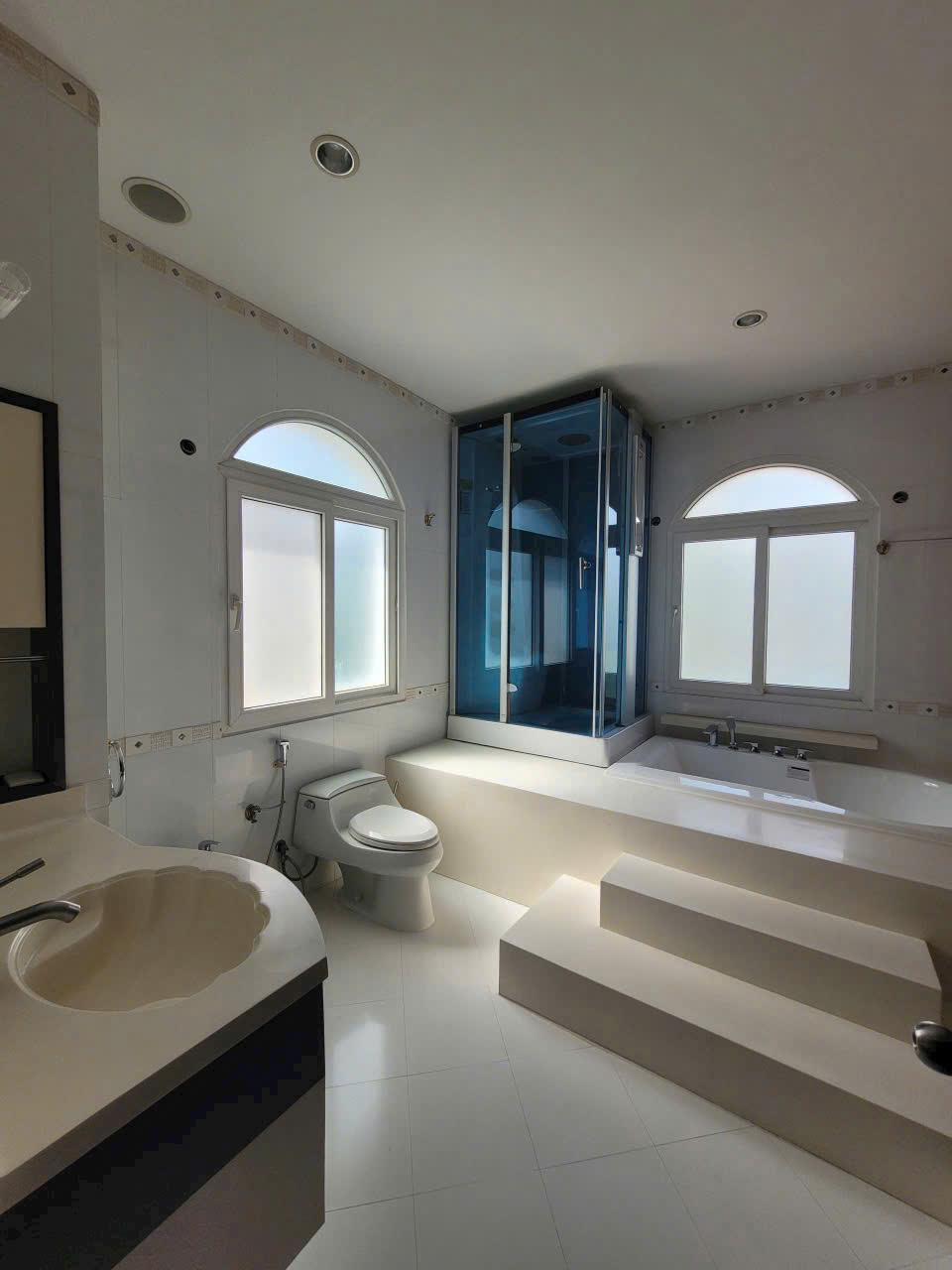 Cho thuê biệt thự Phú Gia Phú Mỹ Hưng, Quận 7 có 3 phòng ngủ, sân vườn, nội thất cao cấp – 317m2 7