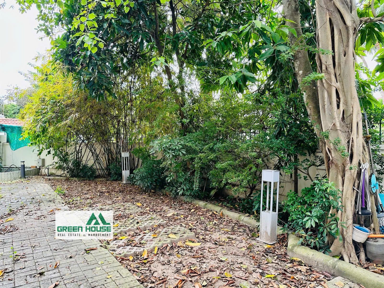 Bán biệt thự Phú Gia Phú Mỹ Hưng, Quận 7 căn góc 3 mặt tiền xây 2 tầng giá đầu tư rẽ hơn 30% – 368m2 8