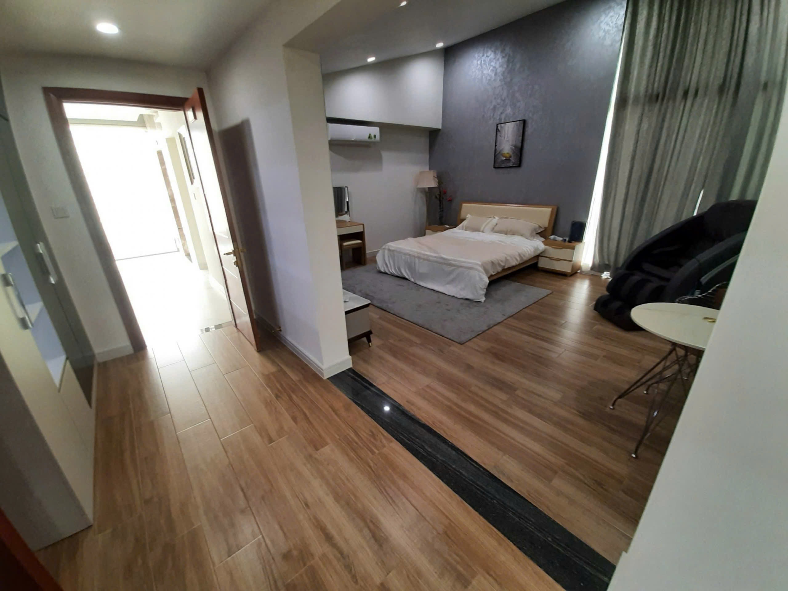 Bán biệt thự Phú Mỹ Vạn Phát Hưng, Quận 7 căn góc 2 mặt tiền view công viên 5