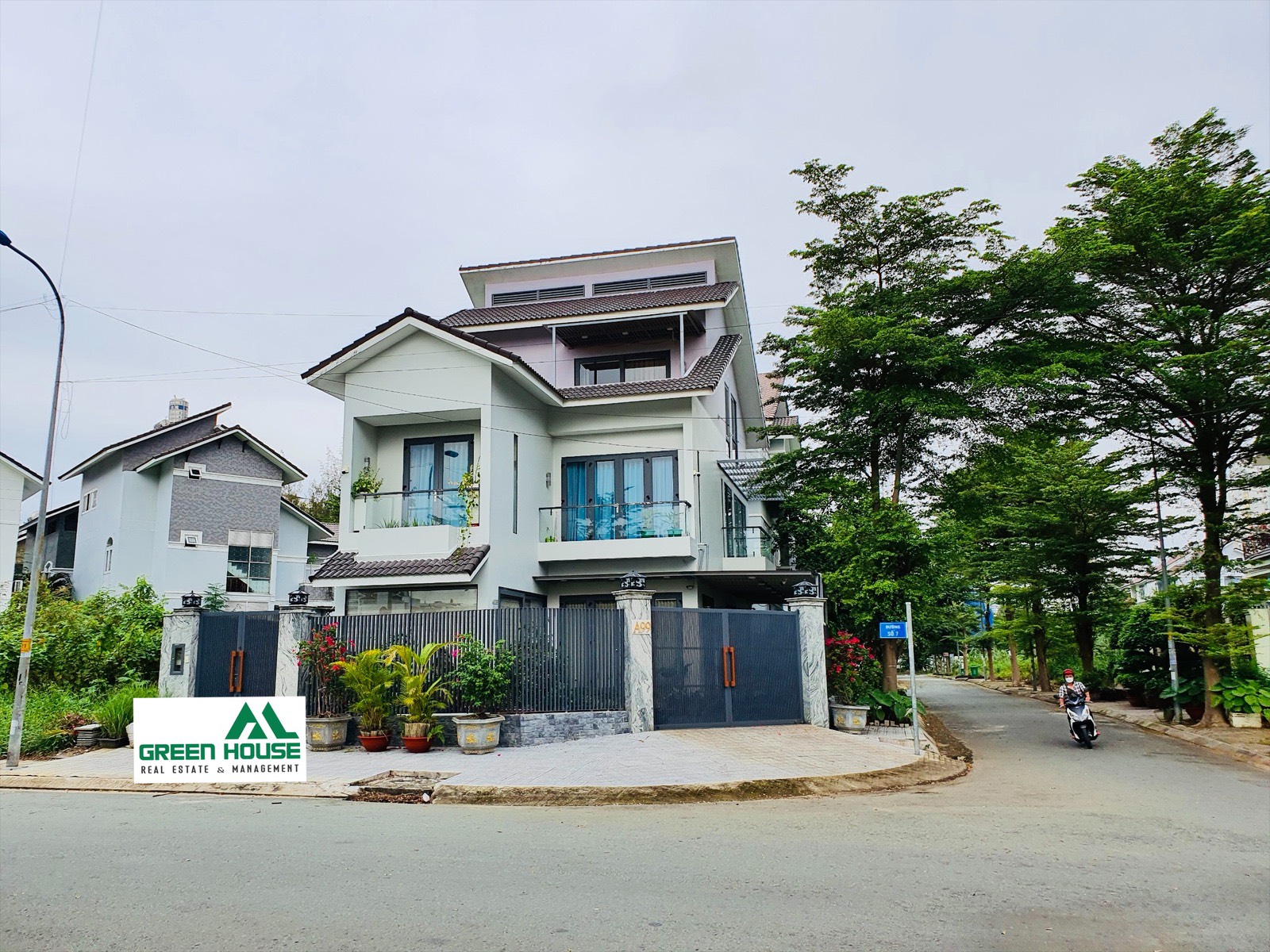 SADECO NGHỈ NGƠI GIẢI TRÍ QUẬN 7