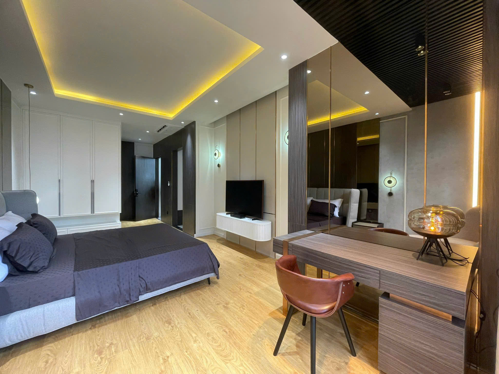 Cho thuê biệt thự song lập 110 Mỹ Hưng, Phú Mỹ Hưng xây 3 tầng sân vườn rộng có nội thất – 157.7m2 6