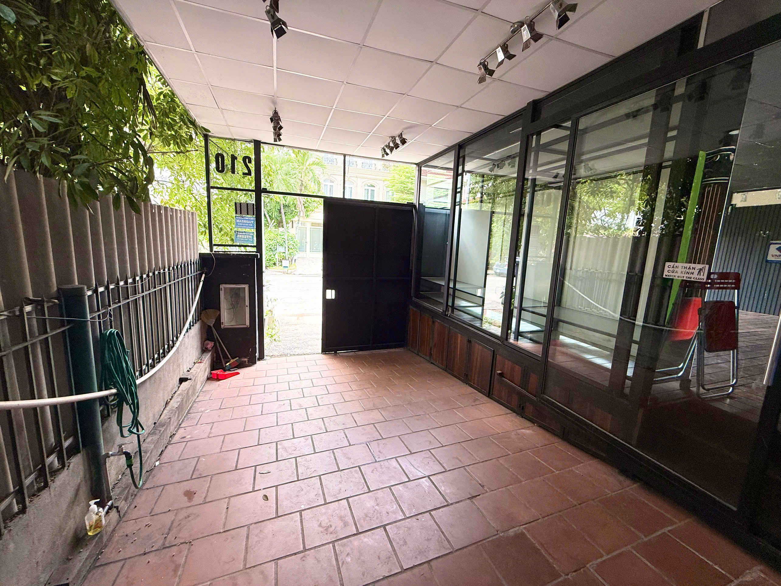 Cho thuê biệt thự song lập Mỹ Hoàng Phú Mỹ Hưng xây trệt +2 lầu mặt tiền Phạm Thái Bường – 210m2 14