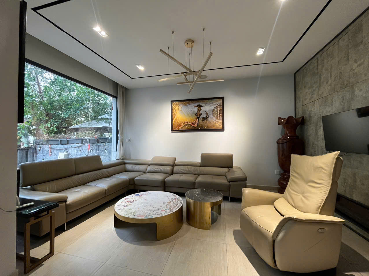 Selling or renting My Kim 2 Phu My Hung duplex villa with 3 floors with 5 bedrooms facing North – 180.5m2 8