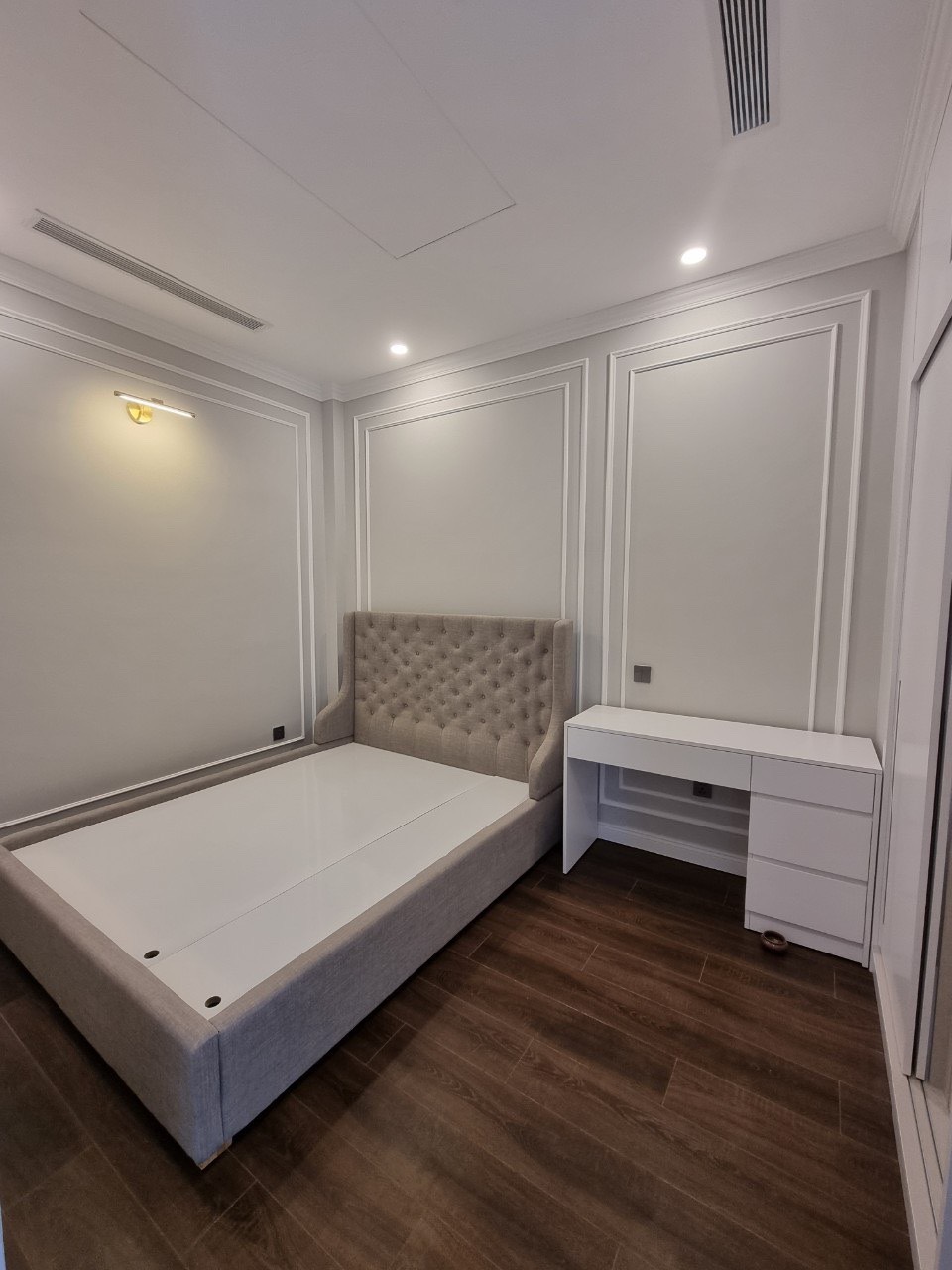 Cho thuê biệt thự Tấn Trường, Quận 7 nhà mới đẹp có 4 phòng ngủ 9