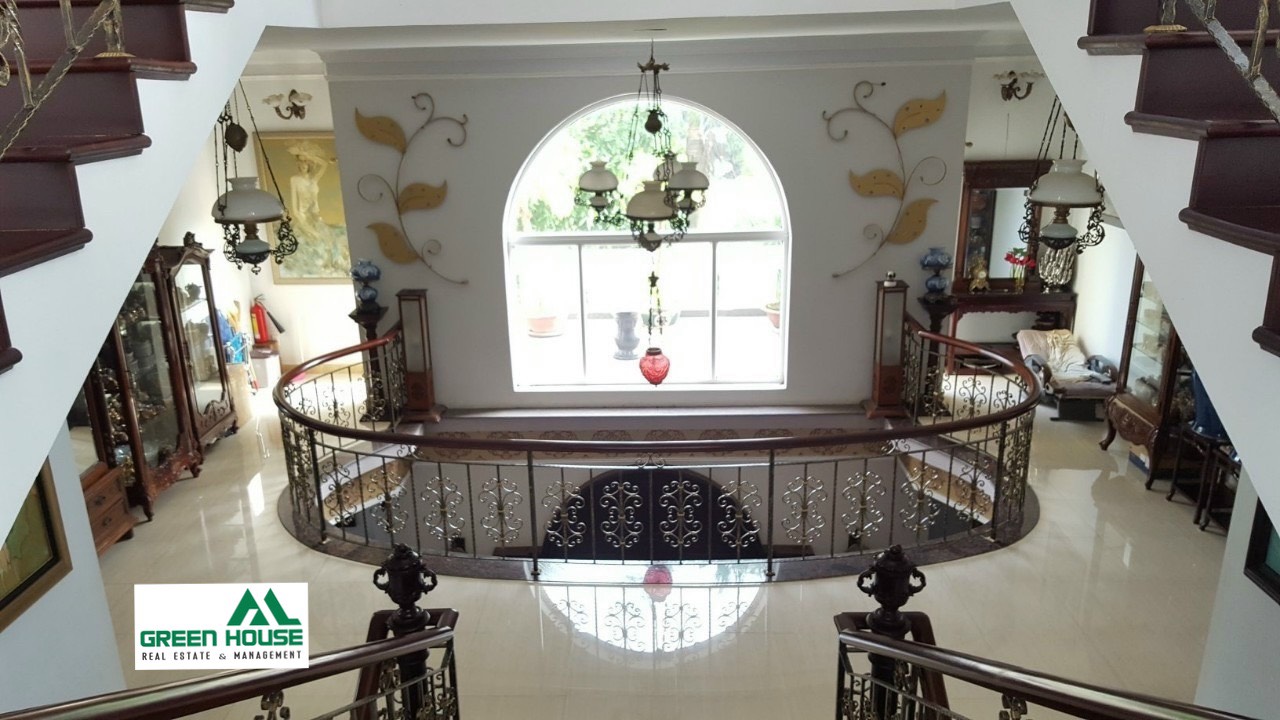 Cần Bán Biệt Thự Trần Não Quận 2 1