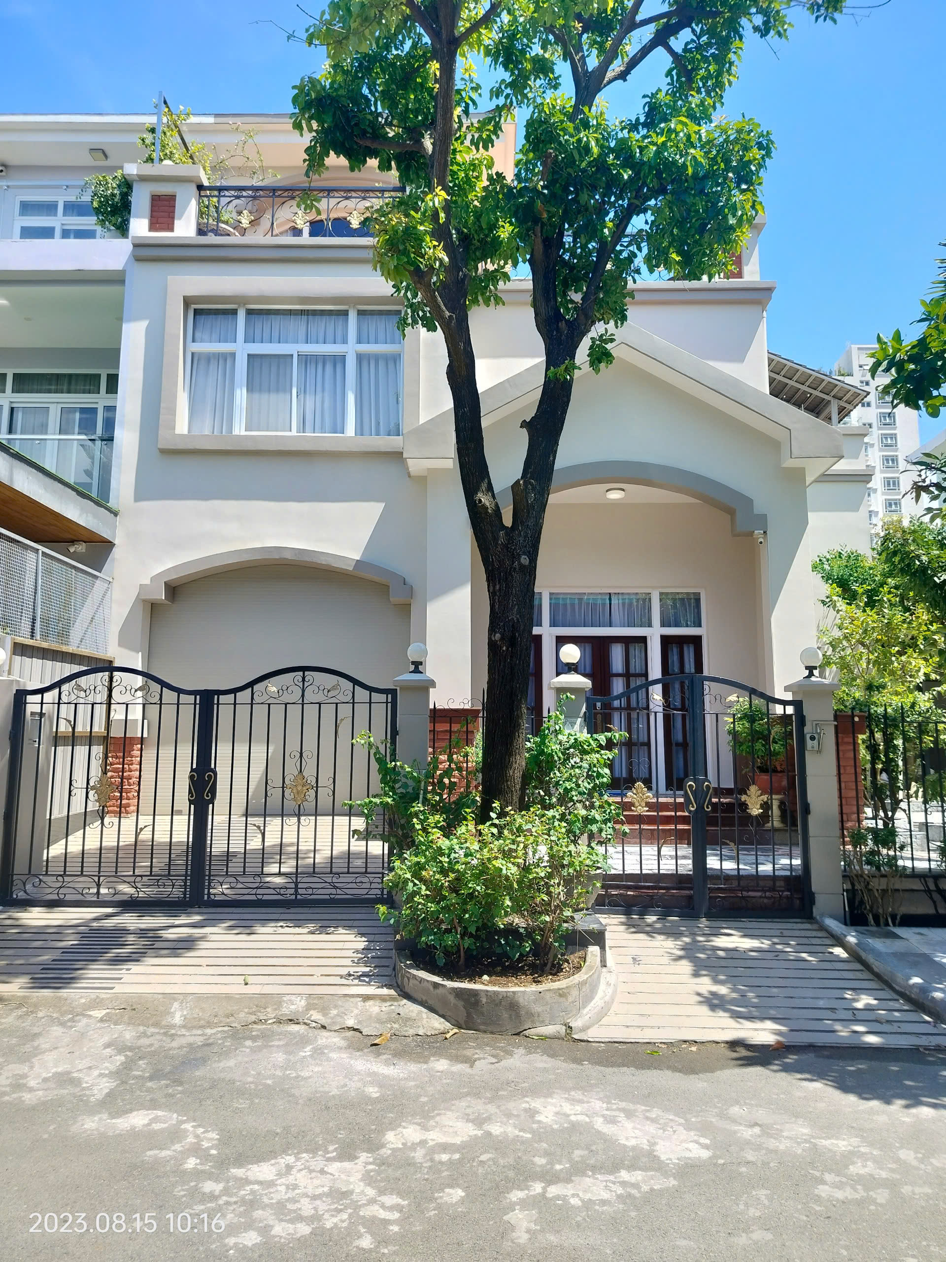 Cho thuê biệt thự tứ lập Mỹ Phú 1B Phú Mỹ Hưng, Quận 7 có 4 phòng ngủ, đầy đủ nội thất 3