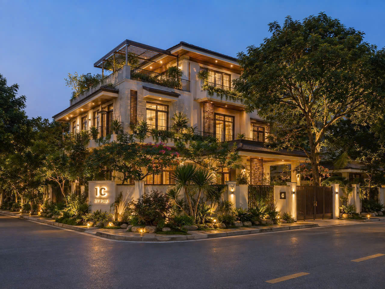 My Phu quadruple villa for sale 1C Phu My Hung, 3-storey corner apartment facing Northeast – Southeast – 304m2 3