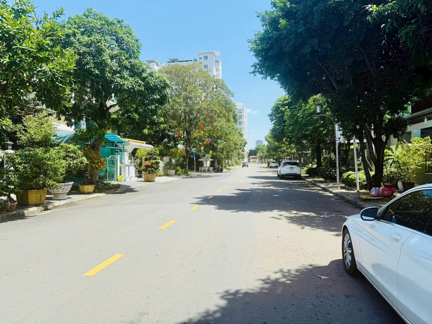 My Phu quadruple villa for sale 1C Phu My Hung, 3-storey corner apartment facing Northeast – Southeast – 304m2 2