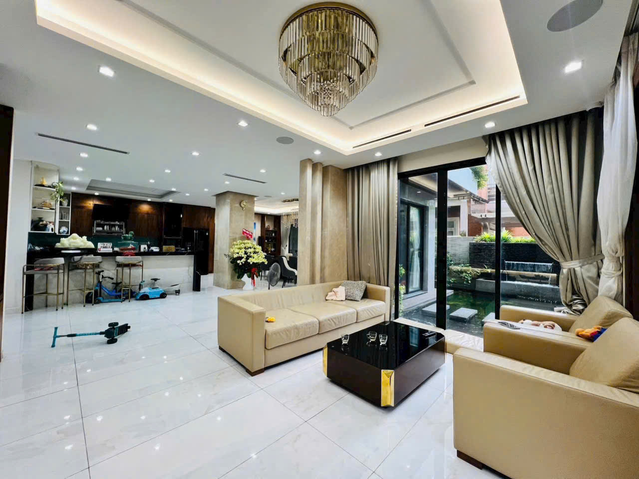 My Thai Phu My Hung quadruple villa for rent with 5 bedrooms with koi pond, garden – 256m2 8