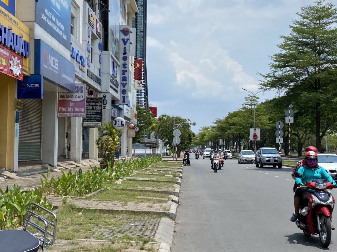 Cần bán nhà phố kinh doanh Mỹ Hưng Phú Mỹ Hưng  Quận 7