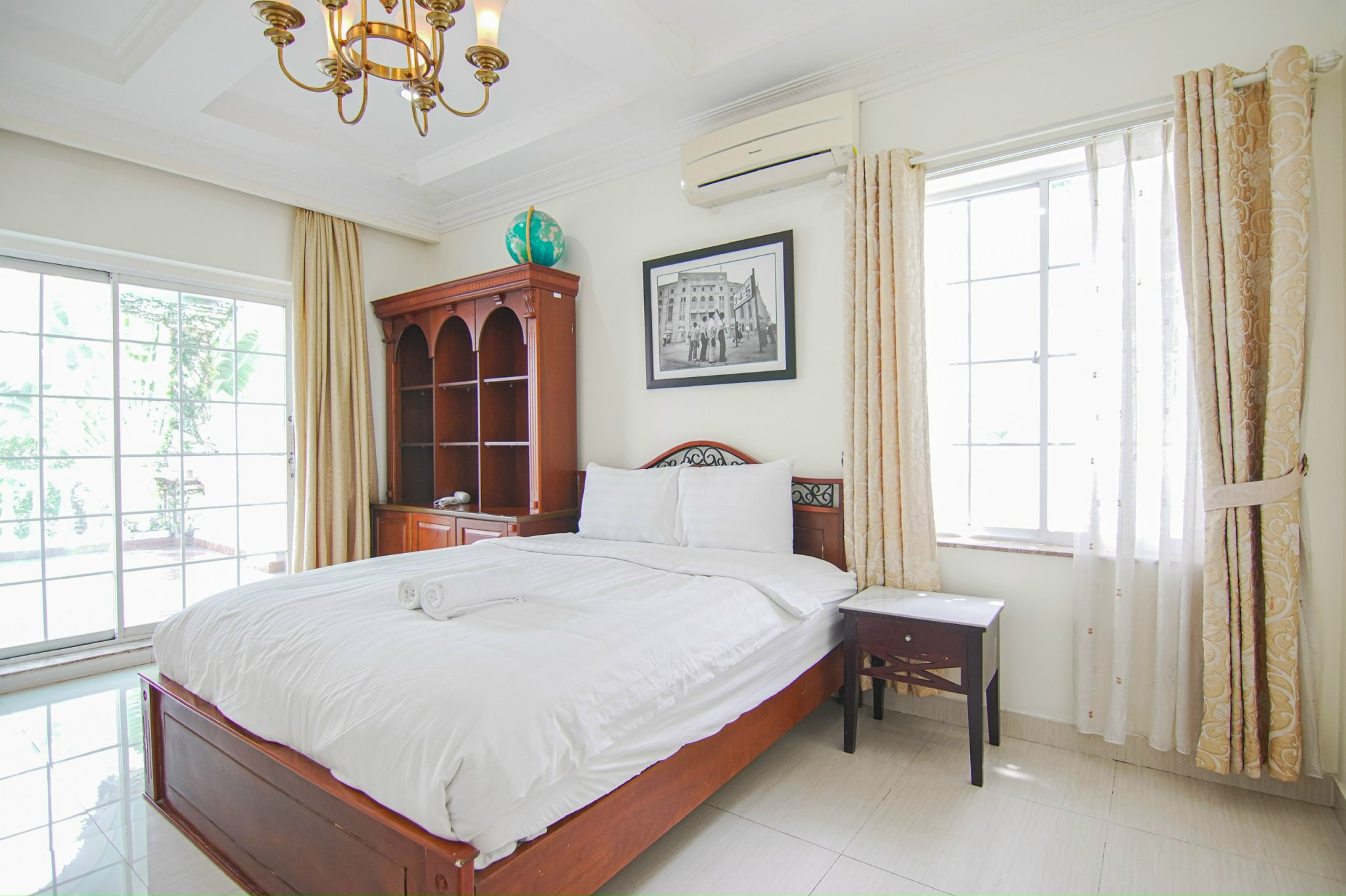 Single villa for rent in Nam Quang, Phu My Hung, District 7, corner unit with swimming pool, quiet a 10