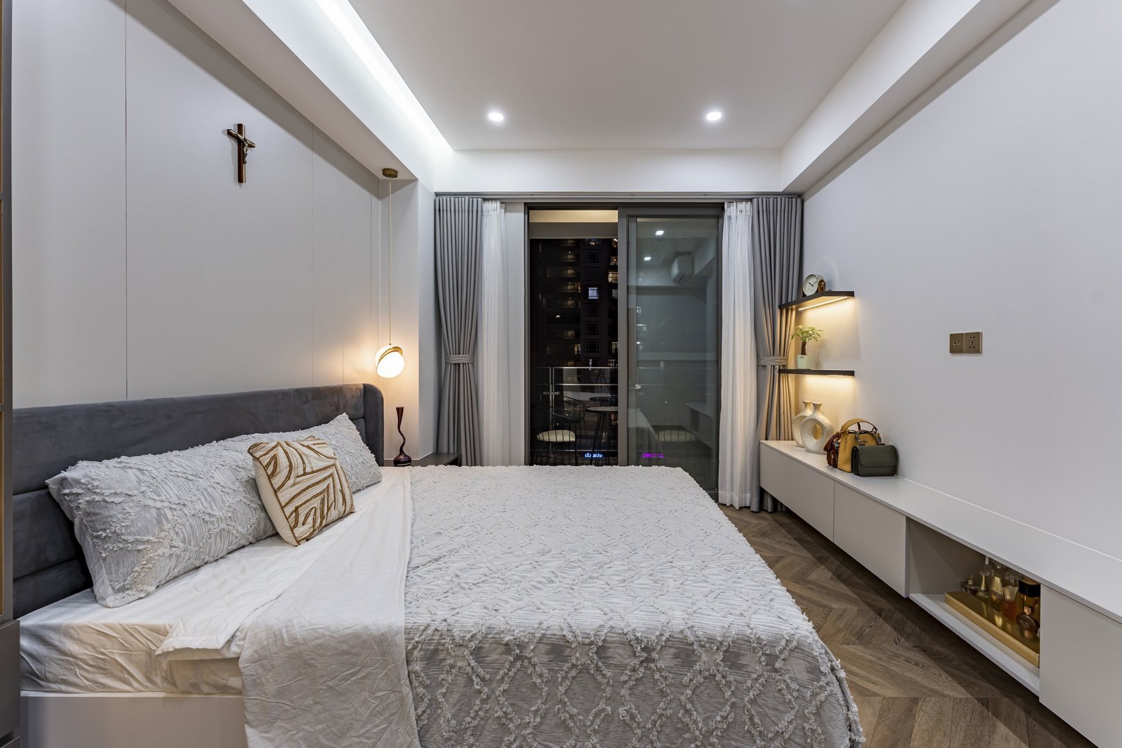 Apartment for rent  Ascentia in Phu My Hung, District 7, 3 bedrooms, view Nguyen Luong Bang 6