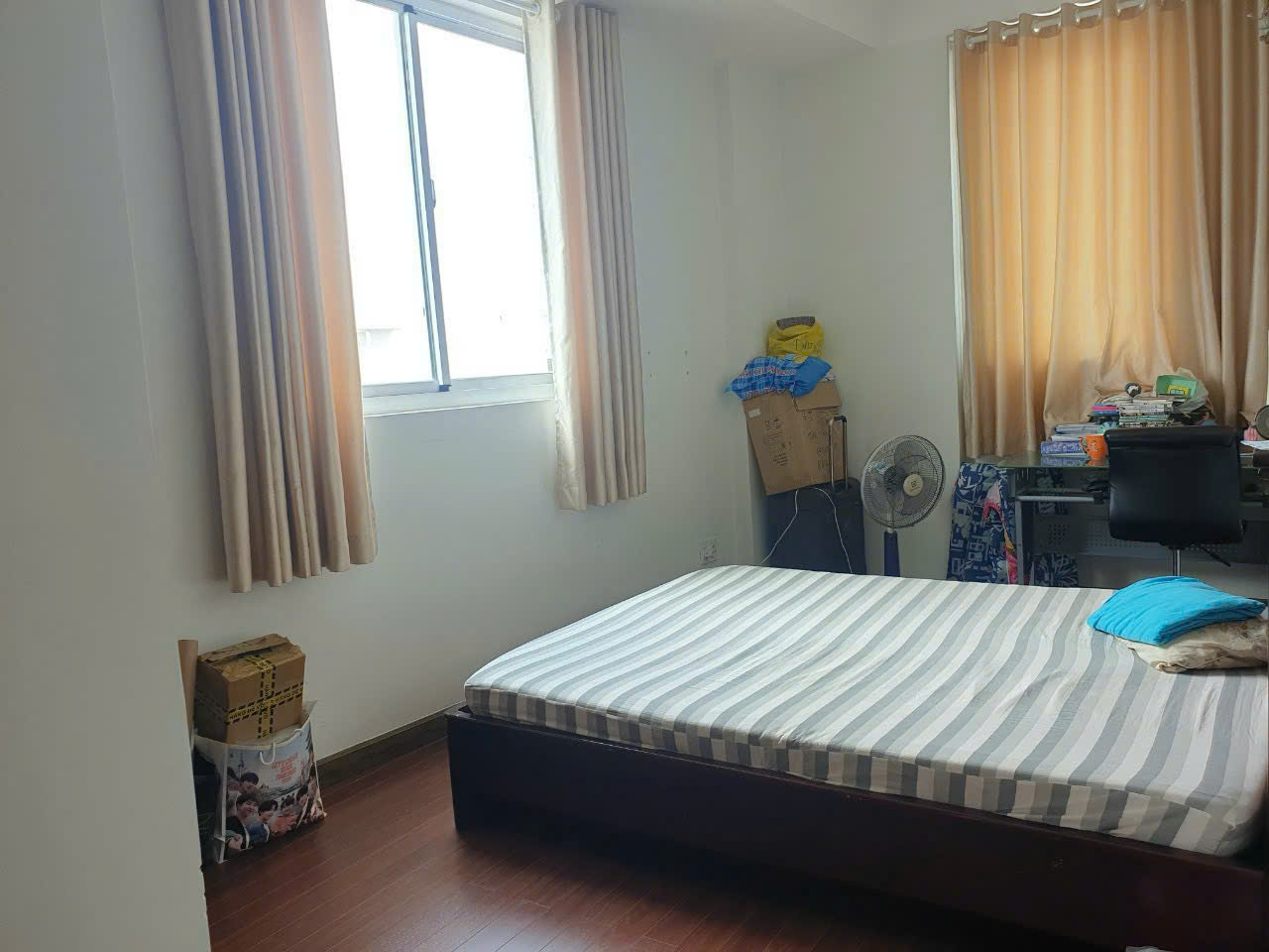 Bán căn hộ Belleza Quận 7 khu thương mại lầu 25 có 3 phòng ngủ 1