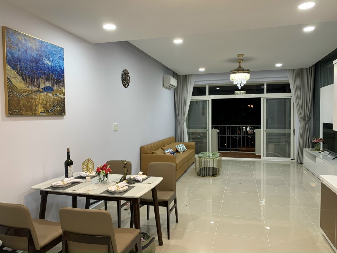 Canh Vien 1 Apartment For Sale In Phu My Hung District 7