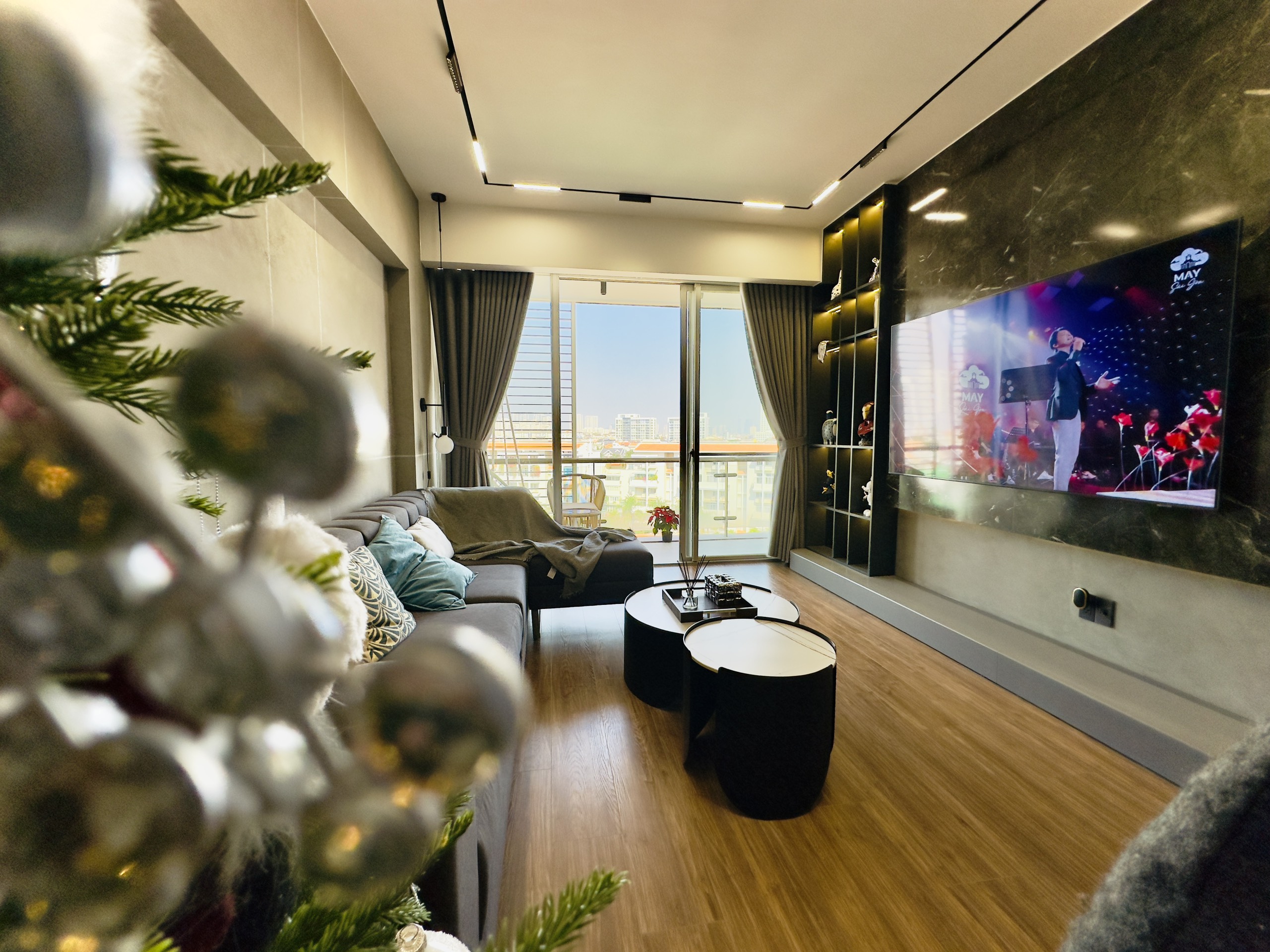 Luxury apartment for rent Garden Plaza Phu My Hung, District 7 with 3 large bedrooms with view to Di 1