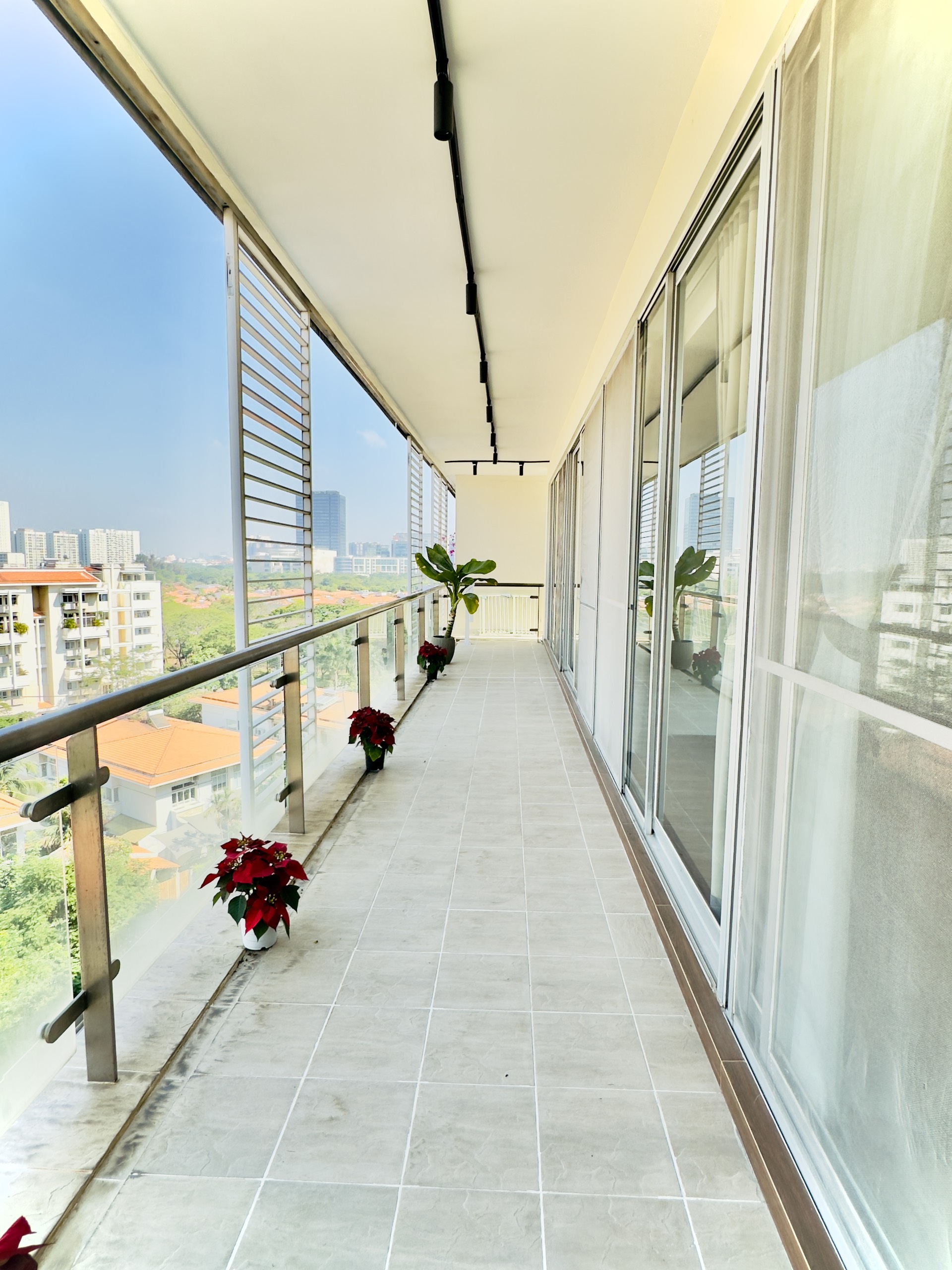 Luxury apartment for rent Garden Plaza Phu My Hung, District 7 with 3 large bedrooms with view to Di 6
