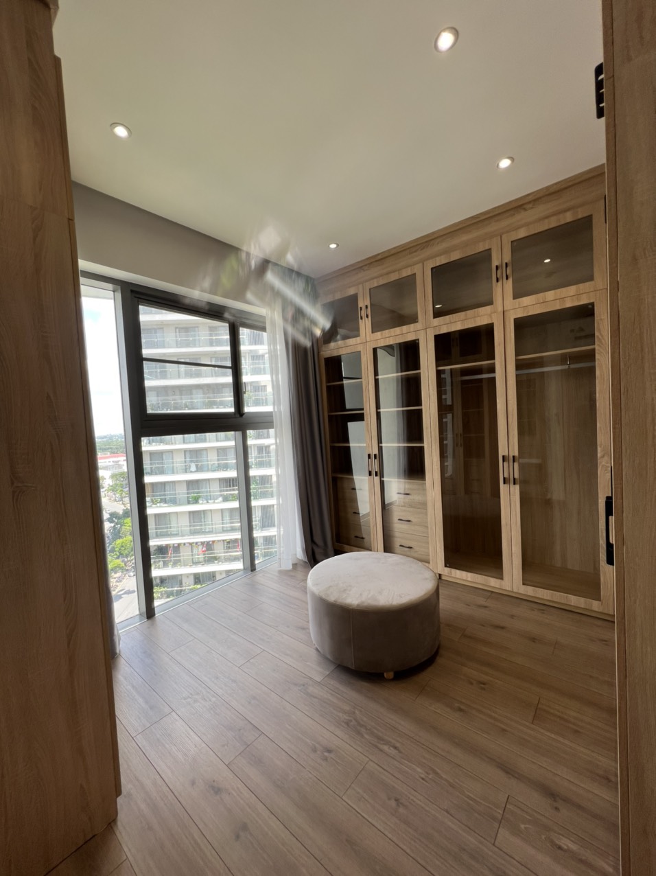 Apartment for rent Riverpark Premier in Phu My Hung, District 7 beautiful house with 3 bedrooms 3