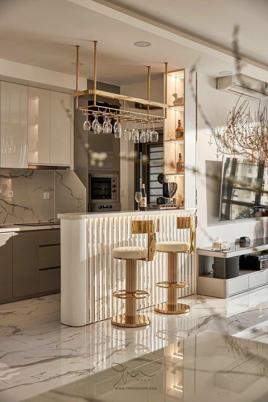 Riverpark Premier Phu My Hung apartment for sale, District 7 has 3 bedrooms pool view 4