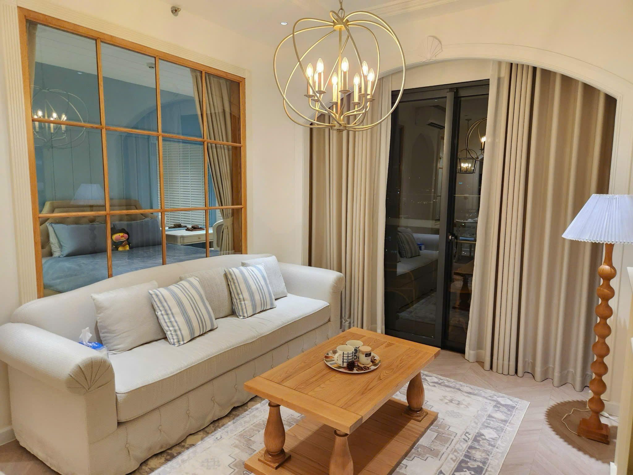 Bán hoặc cho thuê căn hộ cao cấp The Antonia Phú Mỹ Hưng, Quận 7 có 2 phòng ngủ nội thất cao cấp 2