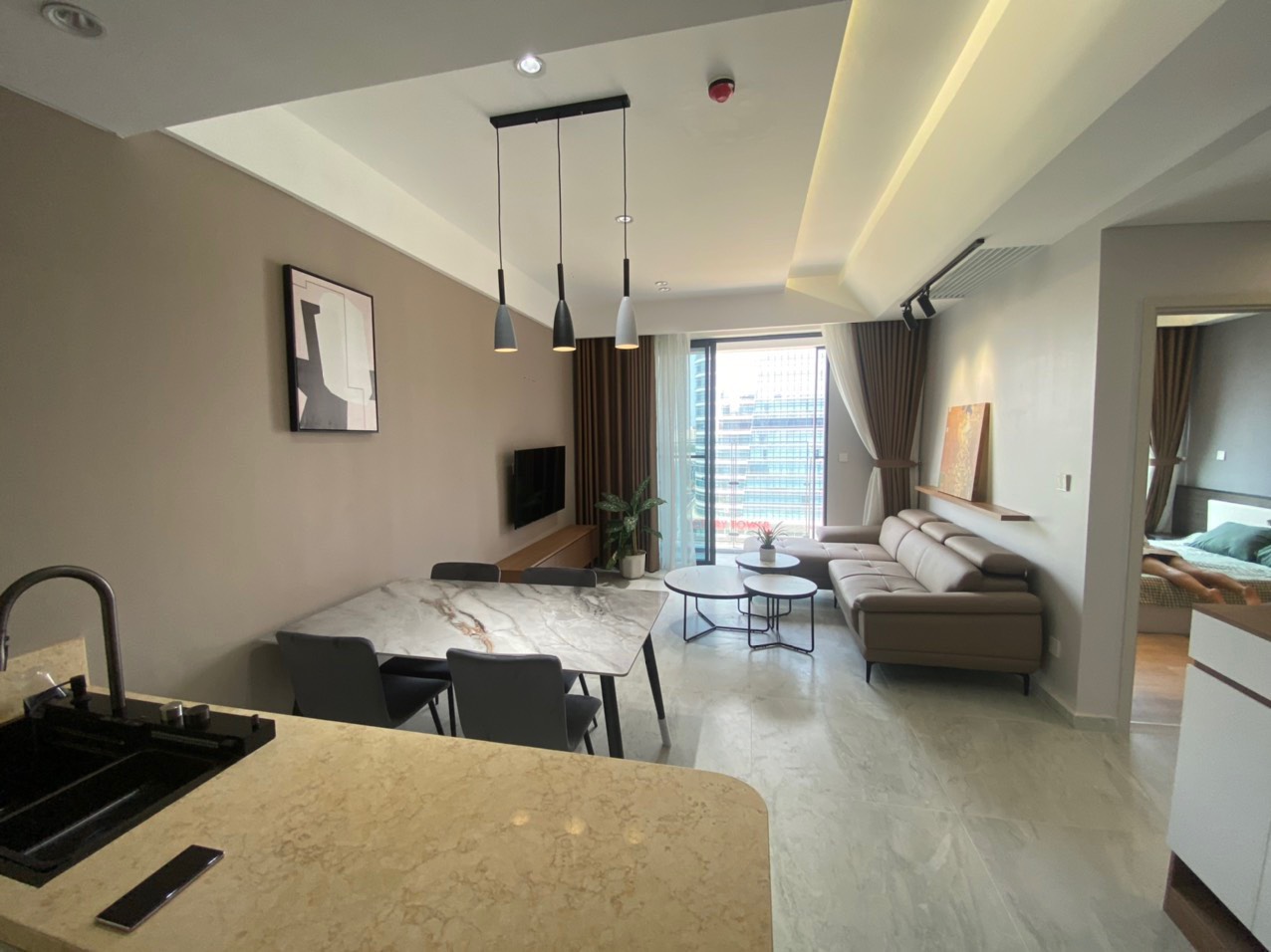 Cho thuê căn hộ Cardinal Court Phú Mỹ Hưng, Quận 7 có 2 phòng ngủ đầy đủ tiện nghi 2