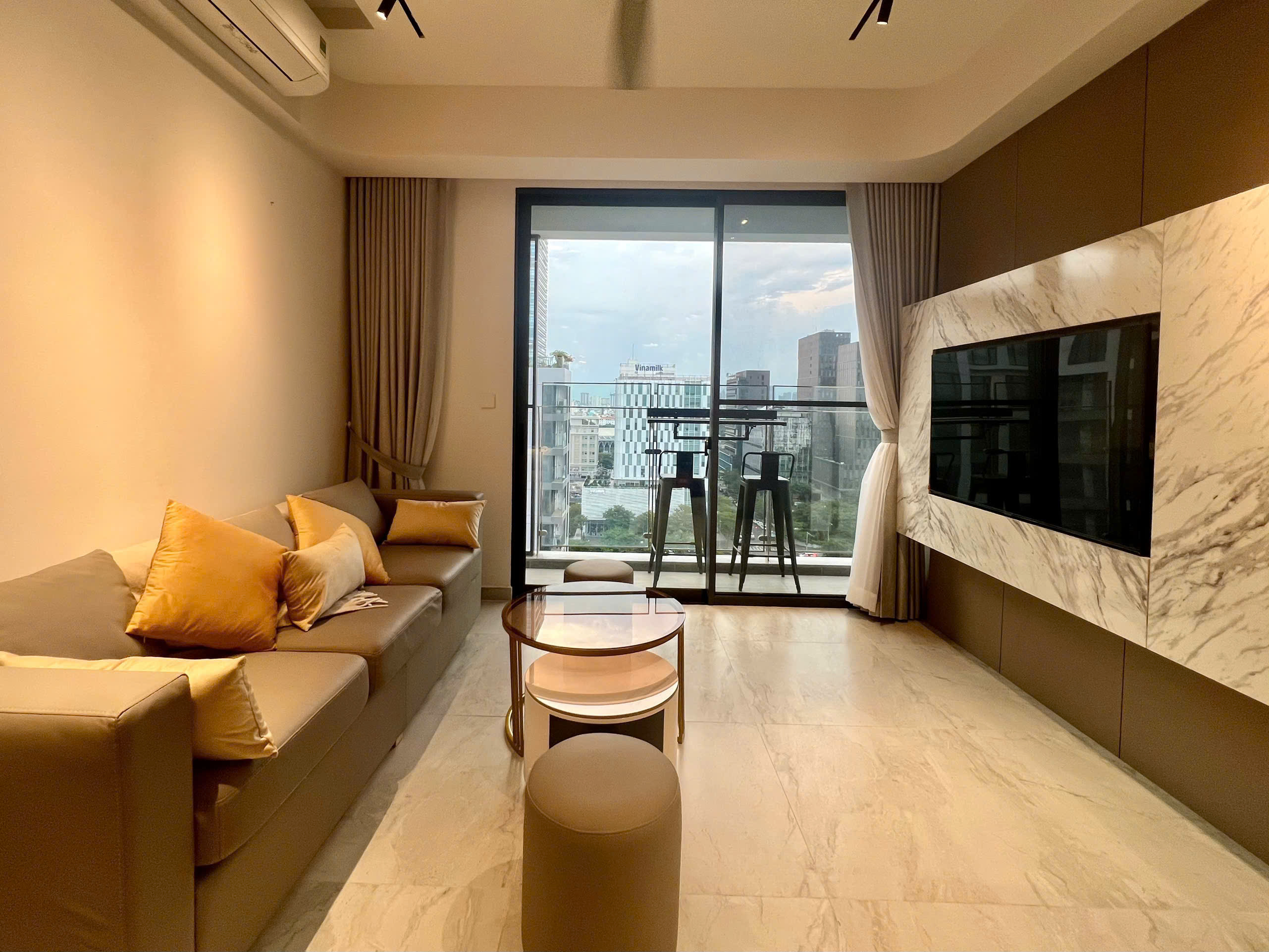 Cho thuê căn hộ Cardinal Court Phú Mỹ Hưng, Quận 7 thiết kế 2 phòng ngủ, đầy đủ nội thất – 76m2