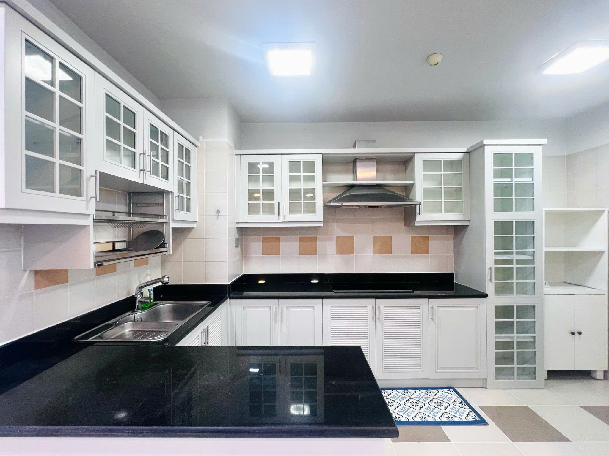 Bán căn hộ chung cư Phú Mỹ, Phường Tân Mỹ, Quận 7 thiét kế 3 phòng ngủ, lầu 10 – 118m2 3