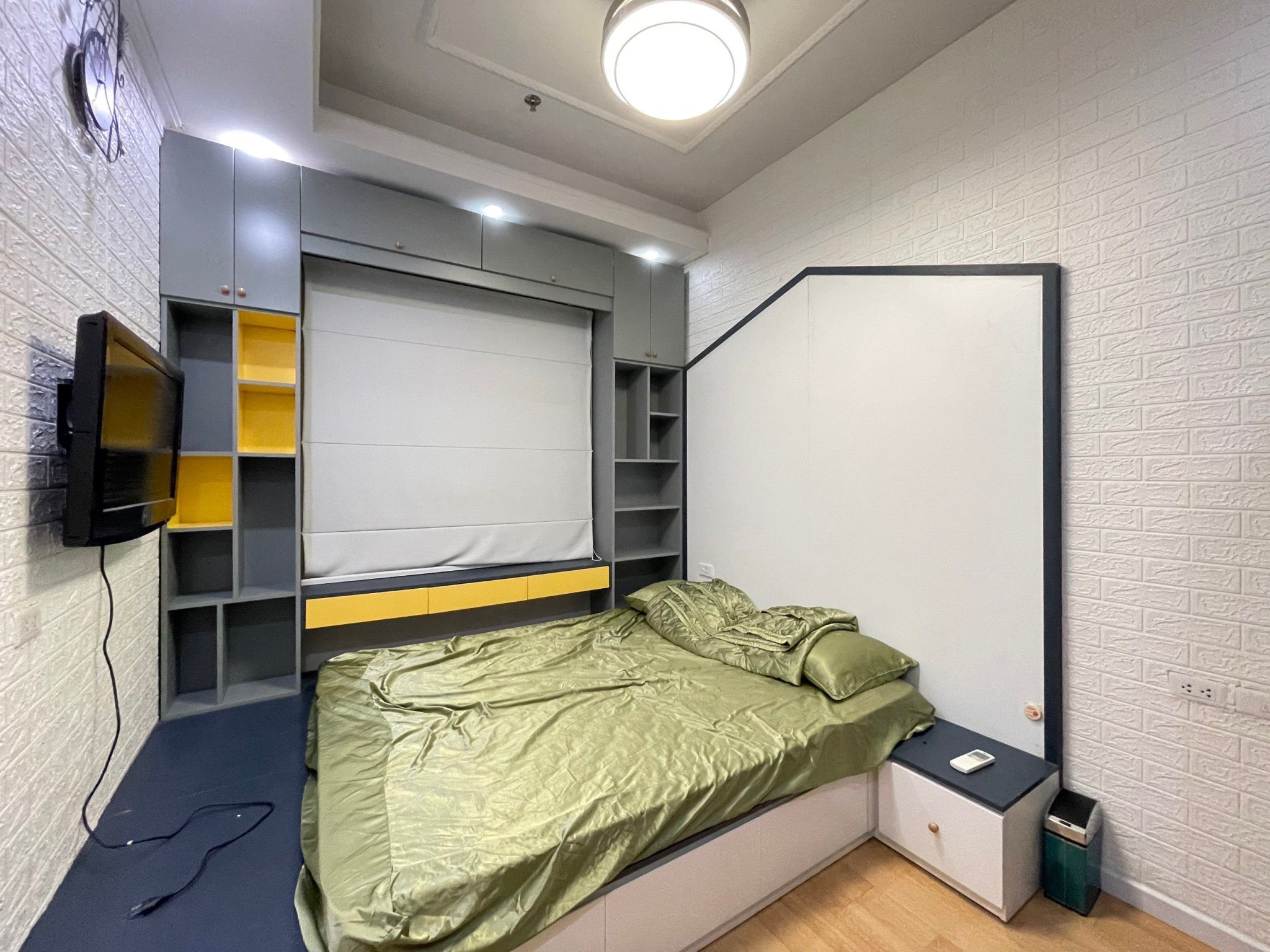 Docklands Saigon apartment for rent, District 7, corner apartment with view of Ca Cam River 7