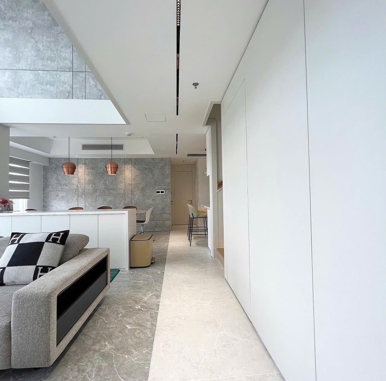 Bán căn hộ duplex Happy Valley Premier Phú Mỹ Hưng, Quận 7 có 3 phòng ngủ, 2 ô xe lầu 18 – 170m2 10