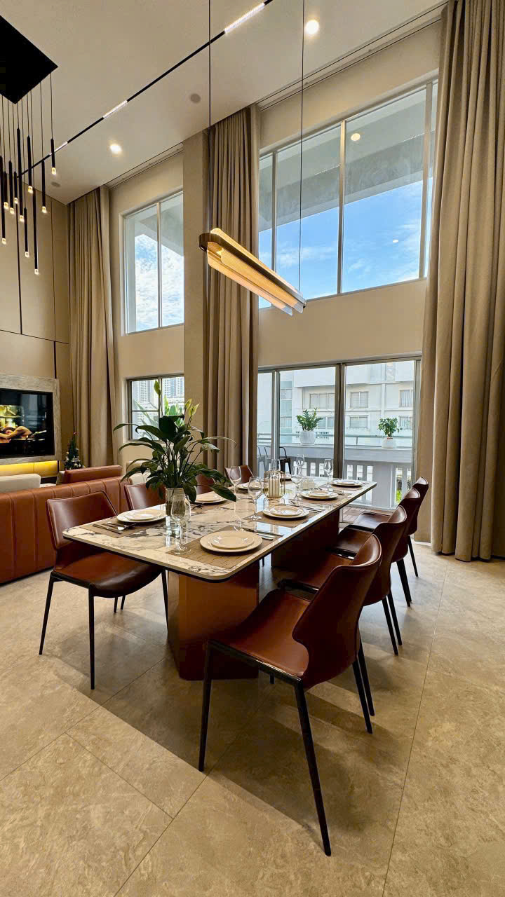 Bán căn hộ Duplex Mỹ Khánh 3 Phú Mỹ Hưng, Quận 7 có 5 phòng ngủ, ban công dài, ô xe 14.56m2 4