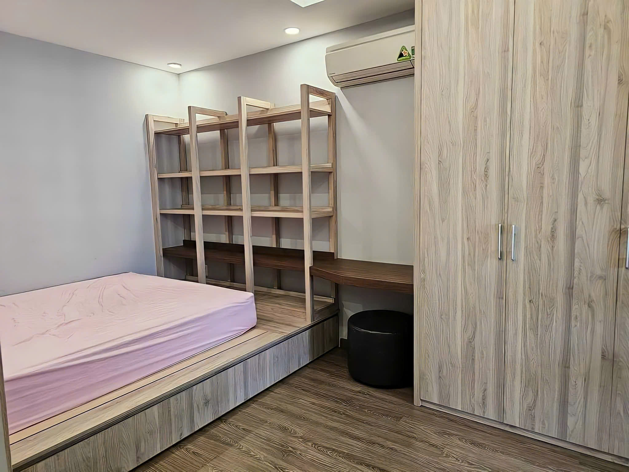 Cho thuê căn hộ Duplex Mỹ Khánh 1A Phú Mỹ Hưng, Quận 7 nhà đẹp có 4 phòng ngủ, nội thất cao cấp 8