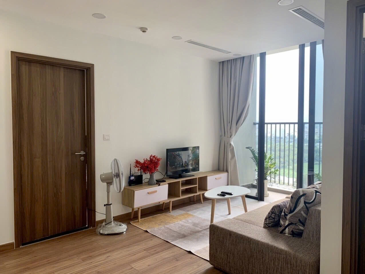 Eco Green apartment for rent in District 7 has 2 bedrooms, fully furnished 2