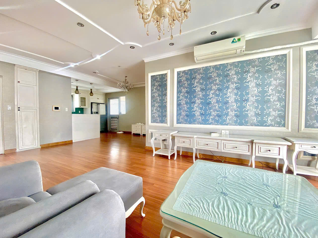 Cho thuê căn hộ Garden Court, Phú Mỹ Hưng, Quận 7 view kênh đào đầy đủ nội thất 8