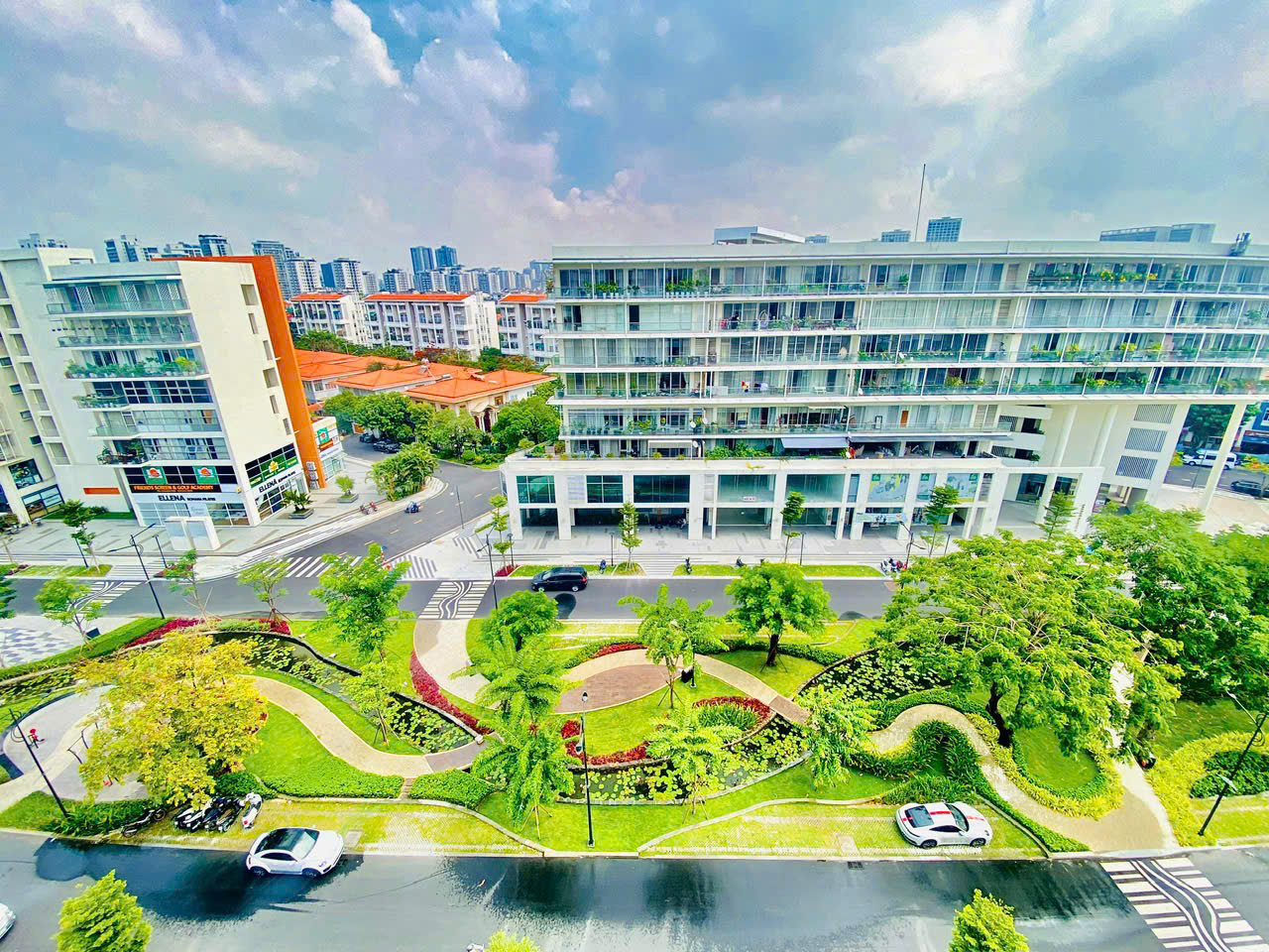 Cho thuê căn hộ Garden Court, Phú Mỹ Hưng, Quận 7 view kênh đào đầy đủ nội thất 5
