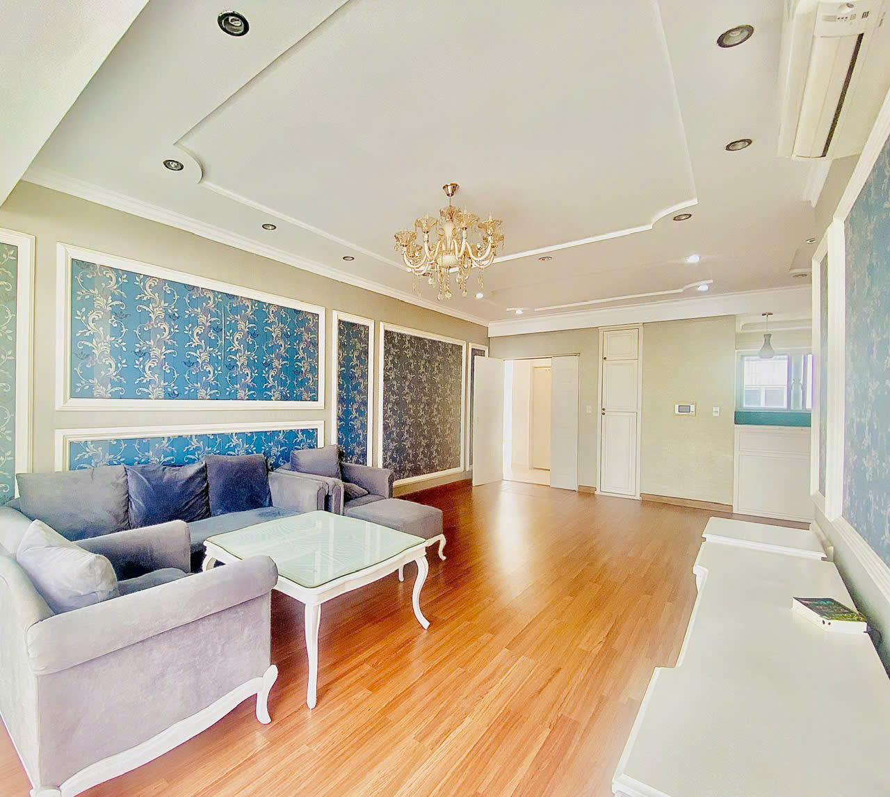 Cho thuê căn hộ Garden Court, Phú Mỹ Hưng, Quận 7 view kênh đào đầy đủ nội thất 3