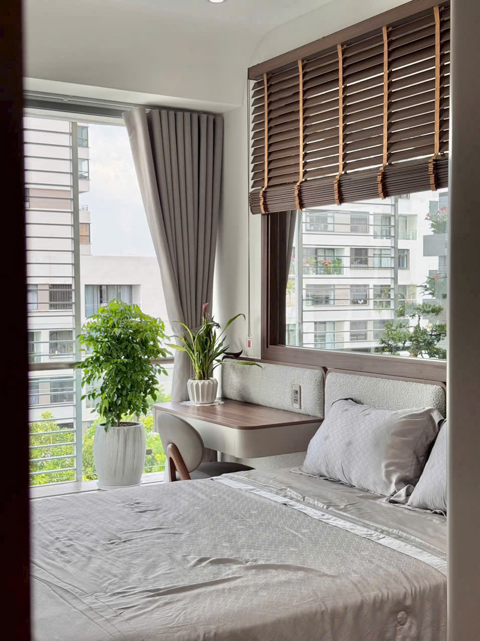 Cho thuê căn hộ Garden Plaza 1 Phú Mỹ Hưng, Quận 7 có 3 phòng ngủ ban công dài view sông – 153.32m2 10