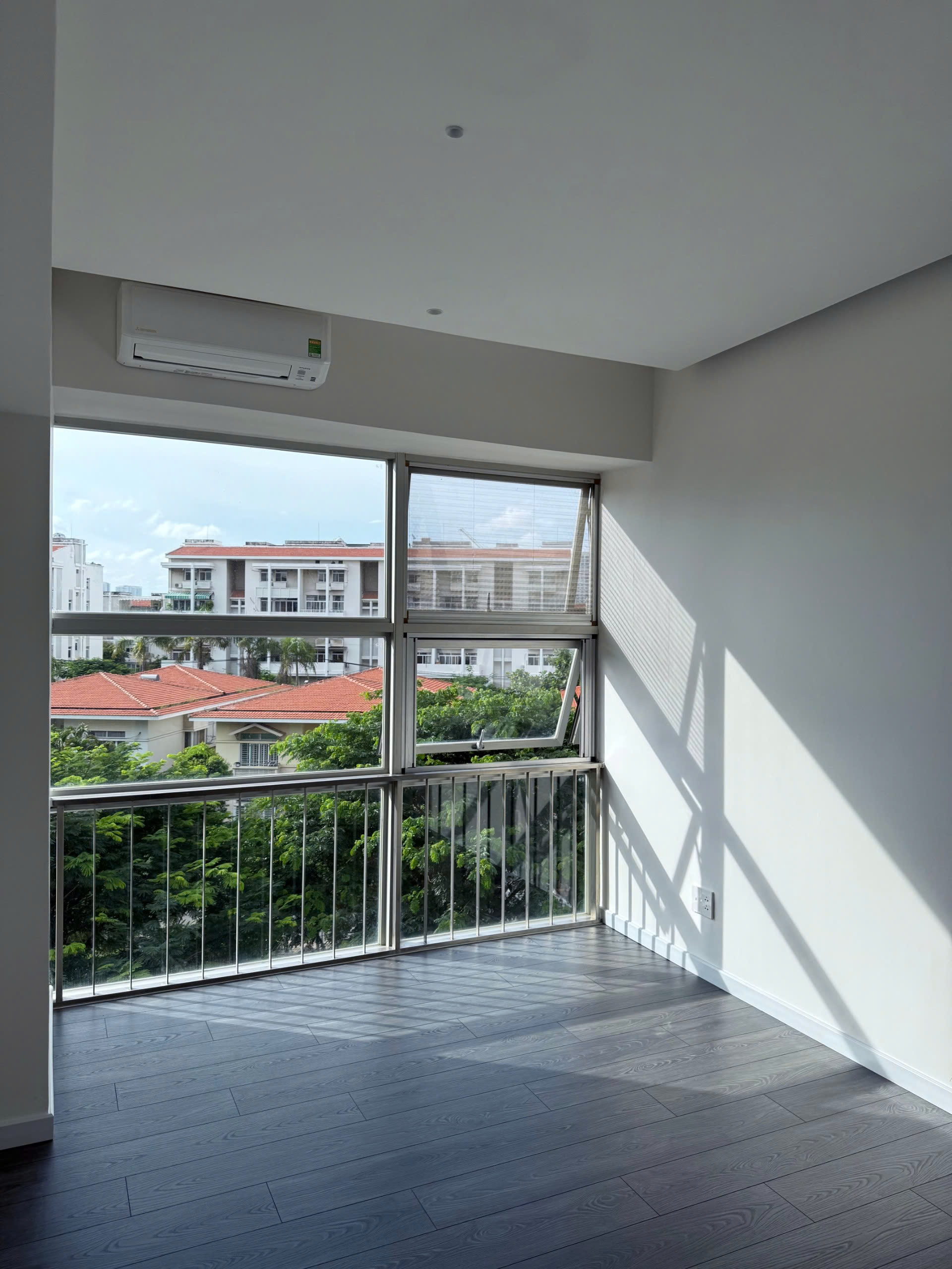 Bán căn hộ Garden Plaza 1 Phú Mỹ Hưng, Quận 7 thiết kế 3 phòng ngủ có ô đậu xe ô tô, view công viên  11