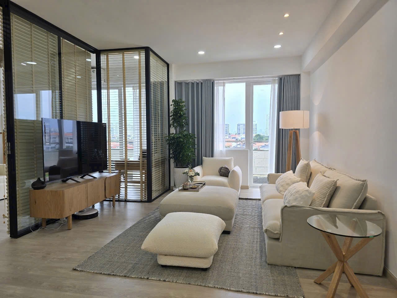 Bán căn hộ Garden Plaza Phú Mỹ Hưng, Quận 7 nhà đẹp có 3 phòng ngủ