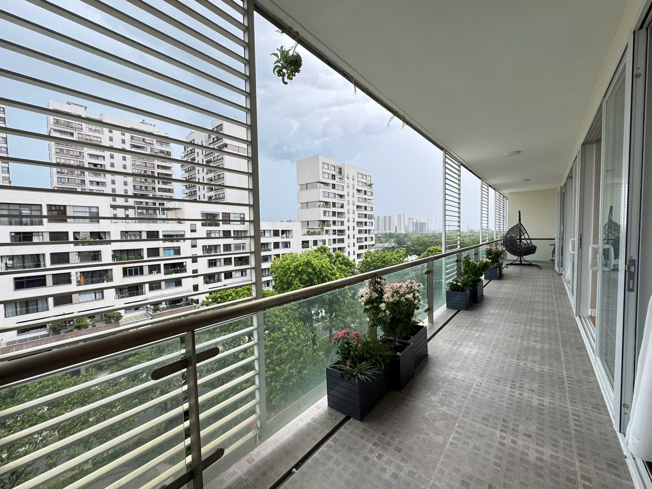 Bán hoặc cho thuê căn hộ Garden Plaza 1 Phú Mỹ Hưng Quận 7 có 3 phòng ngủ block B lầu 7 – 150m2 3