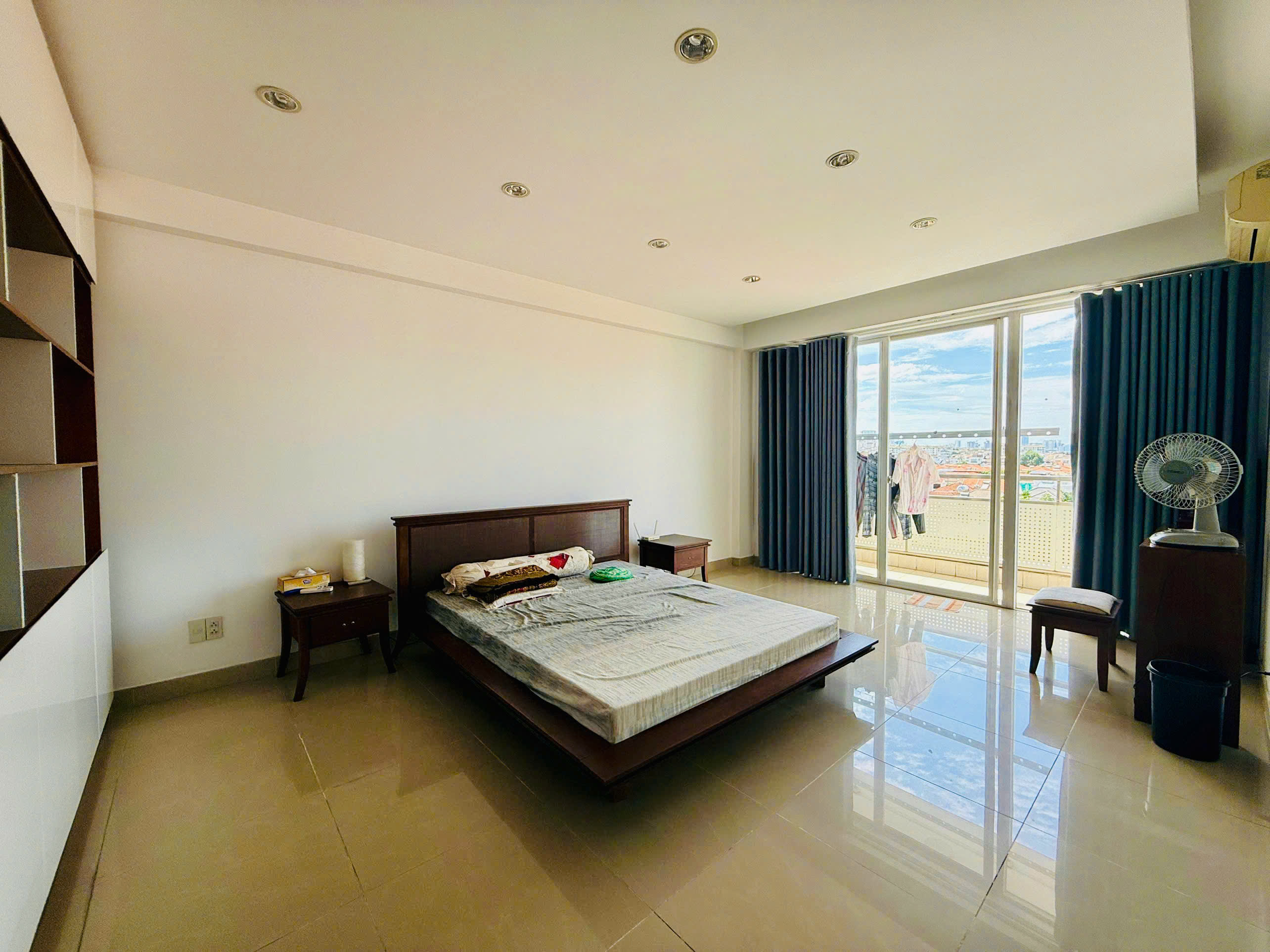 Bán căn hộ Grand View D Phú Mỹ Hưng thiết kế 3 phòng ngủ, lầu 6 – 146m2 2