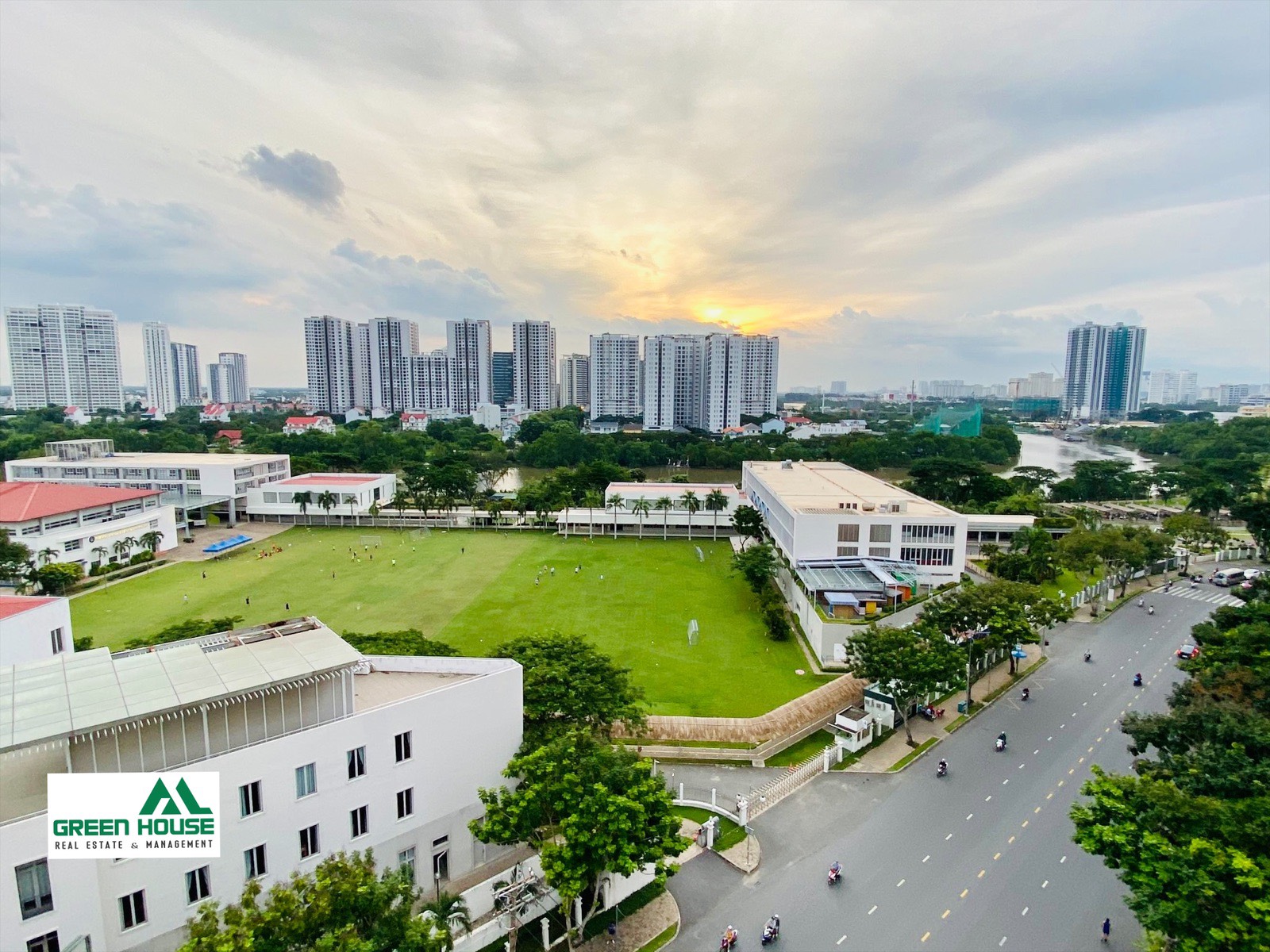 CHO THUÊ CĂN HỘ CAO CẤP GRANDVIEW PHÚ MỸ HƯNG