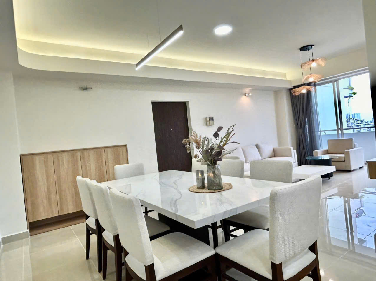 Cho thuê căn hộ cao cấp Grand View Phú Mỹ Hưng, Quận 7 có 3 phòng ngủ, nội thất đẹp lung linh